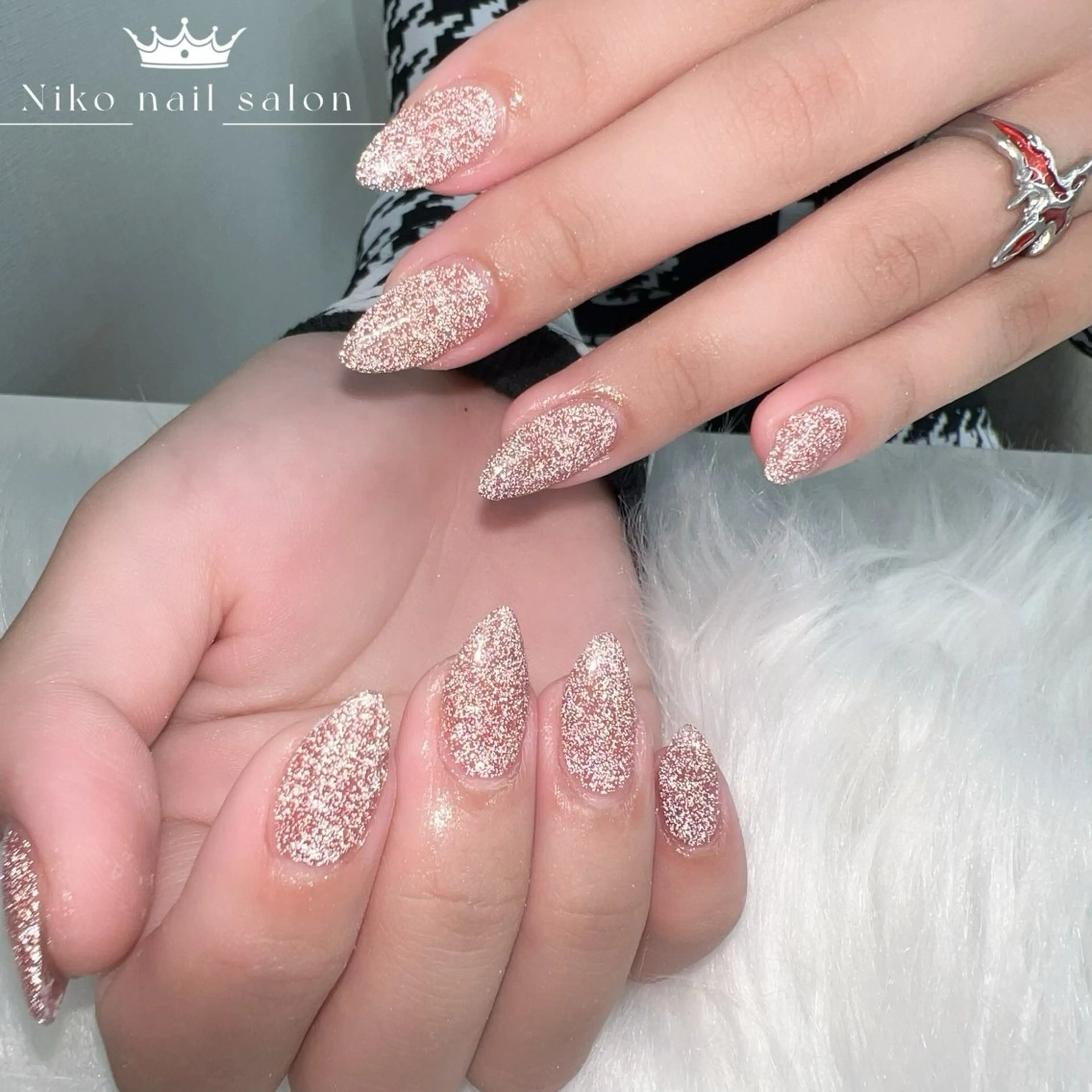 ネイル チークネイル 長さ出し フラッシュネイル フットネイル フレンチネイル Nikoネイルサロン 上野店のネイルデザイン