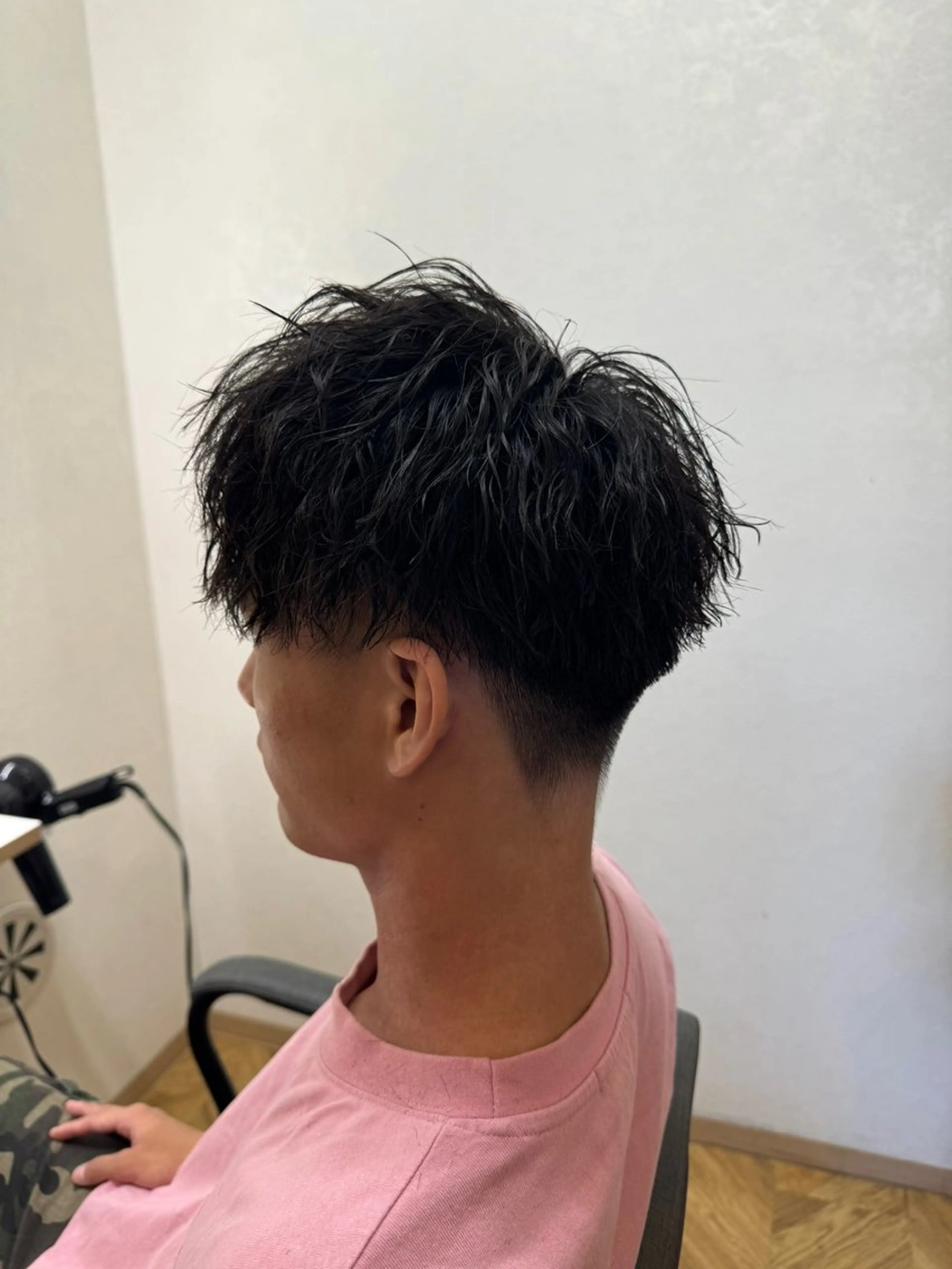 パーマ メンズ 二俣 秋亜のヘアスタイル