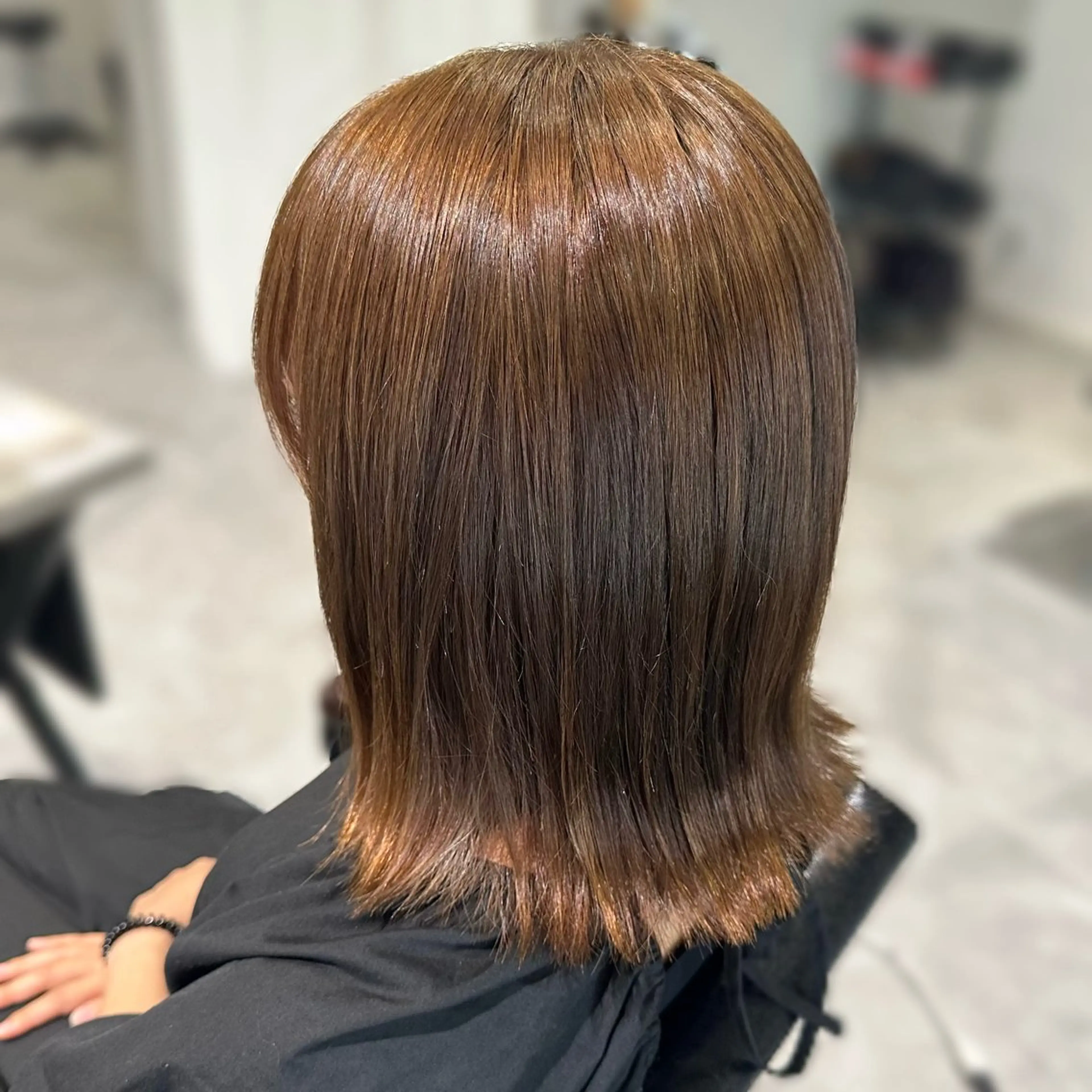 ミディアム アッシュ カット ヘアカラー トリートメント 岩本みるか/ 暖色カラー/ベージュのヘアスタイル
