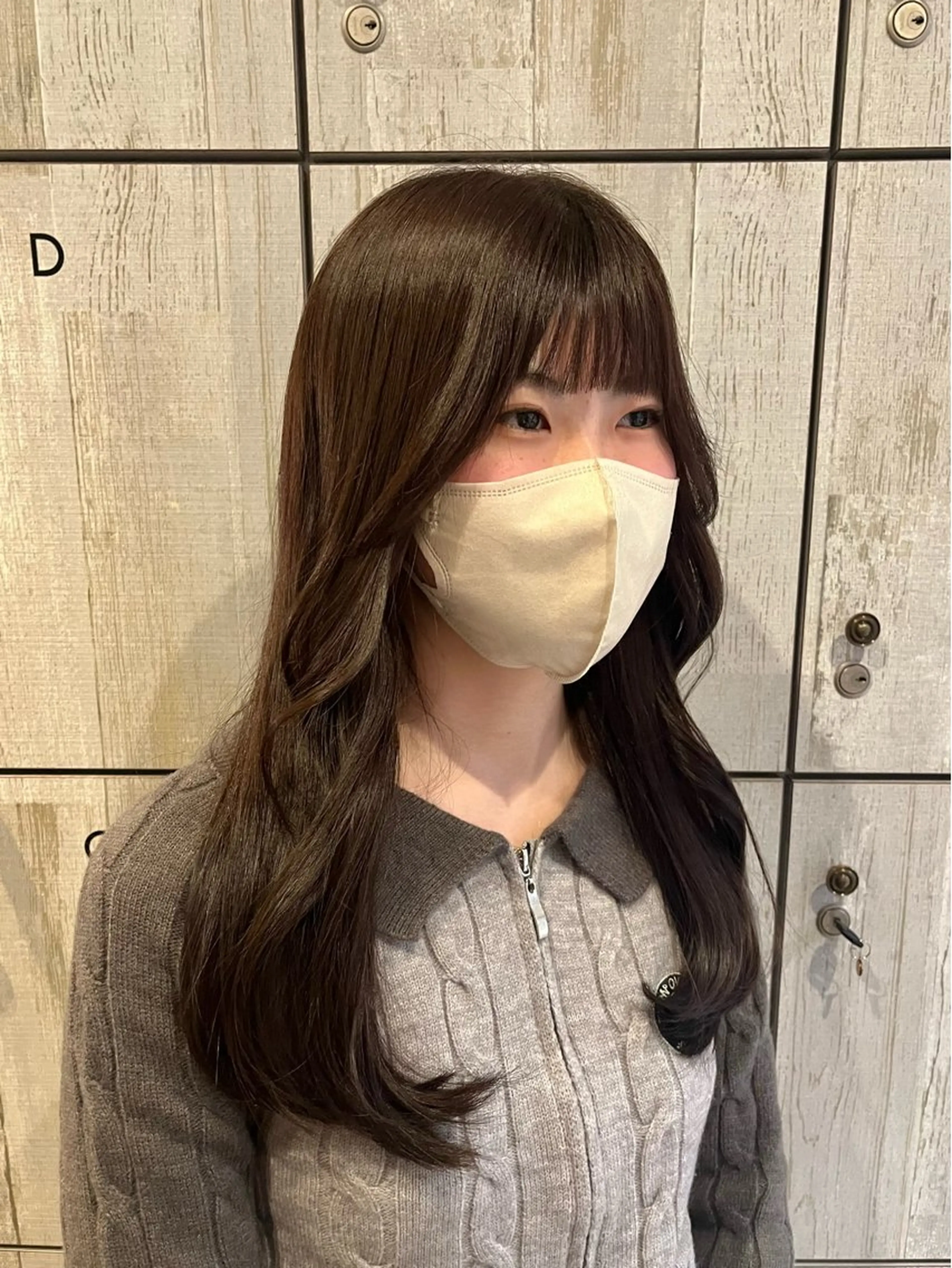 セミロング カラー ブラウンカラー チョコレートブラウン フルールドソレイユ所属・♡ナナコ♡ レイヤー/艶髪のヘアスタイル