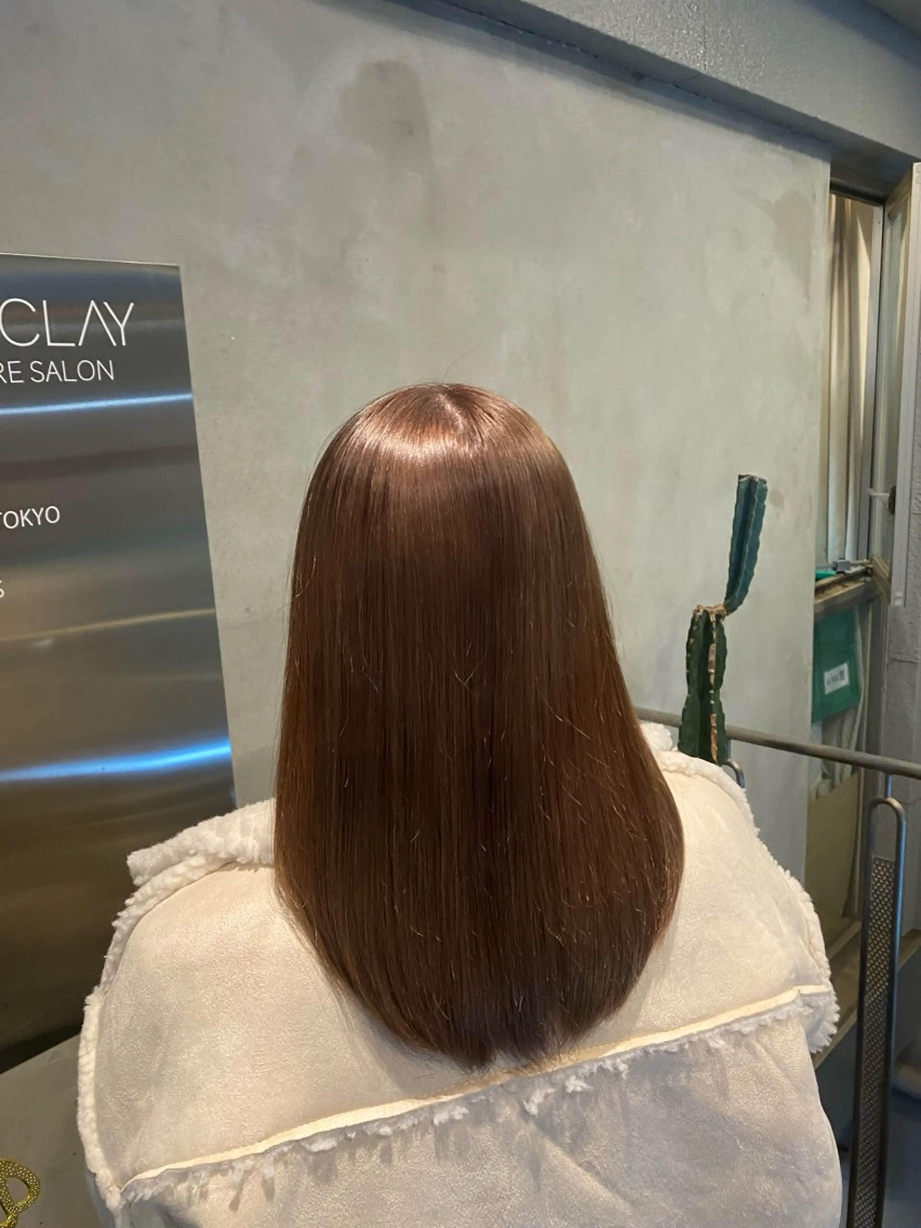 カラー ベージュカラー ブリーチ ミルクティーベージュ 本多將人 カットモデル大募集のヘアスタイル