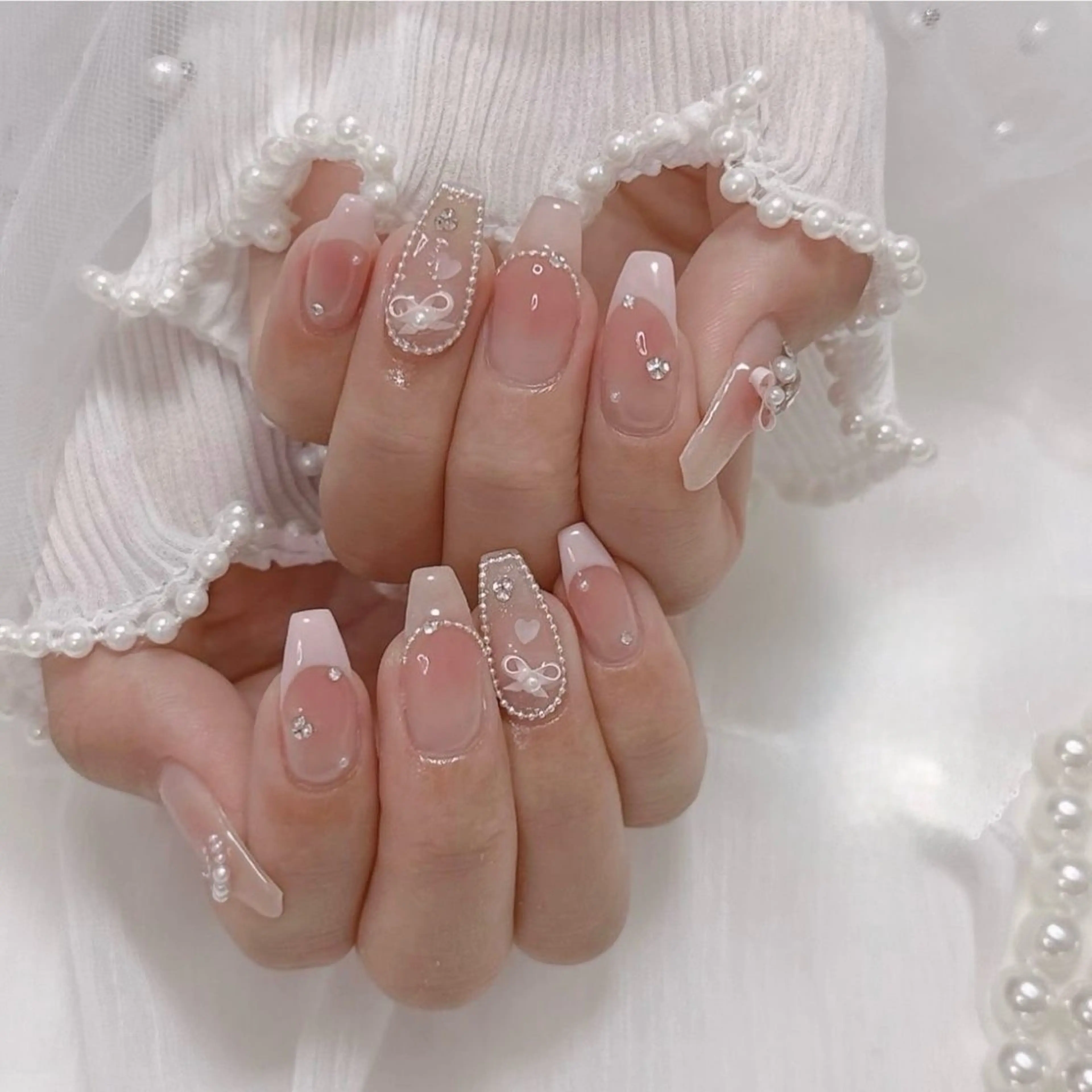 ネイル アートネイル オーロラネイル ブルー チークネイル フットネイル ハンドネイル NICY NAIL所属・NICY NAIL 池袋のネイルデザイン