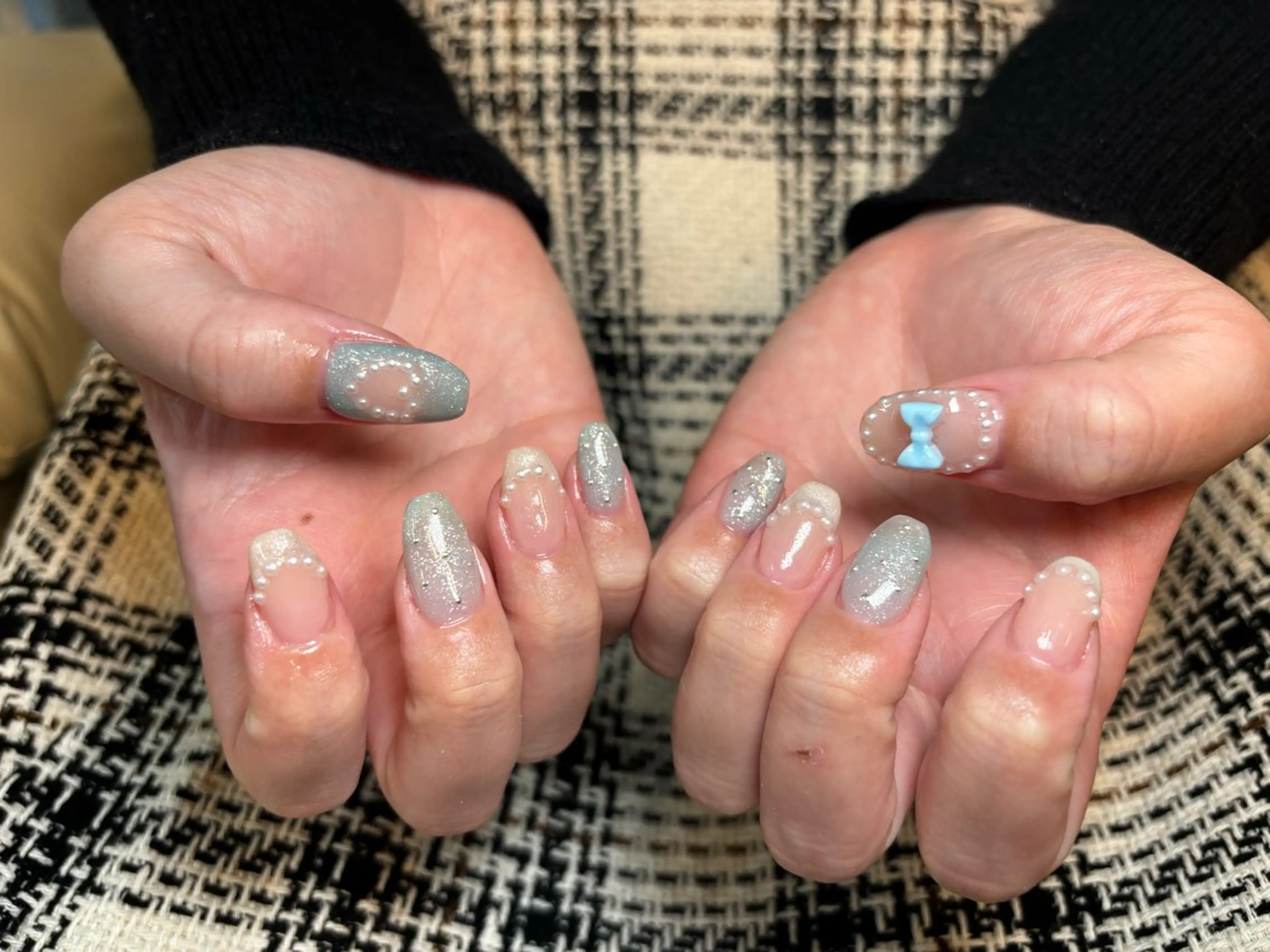 ネイル カジュアル チークネイル フレンチネイル ジェルネイル ガーリー ハンドネイル 安部 もものネイルデザイン