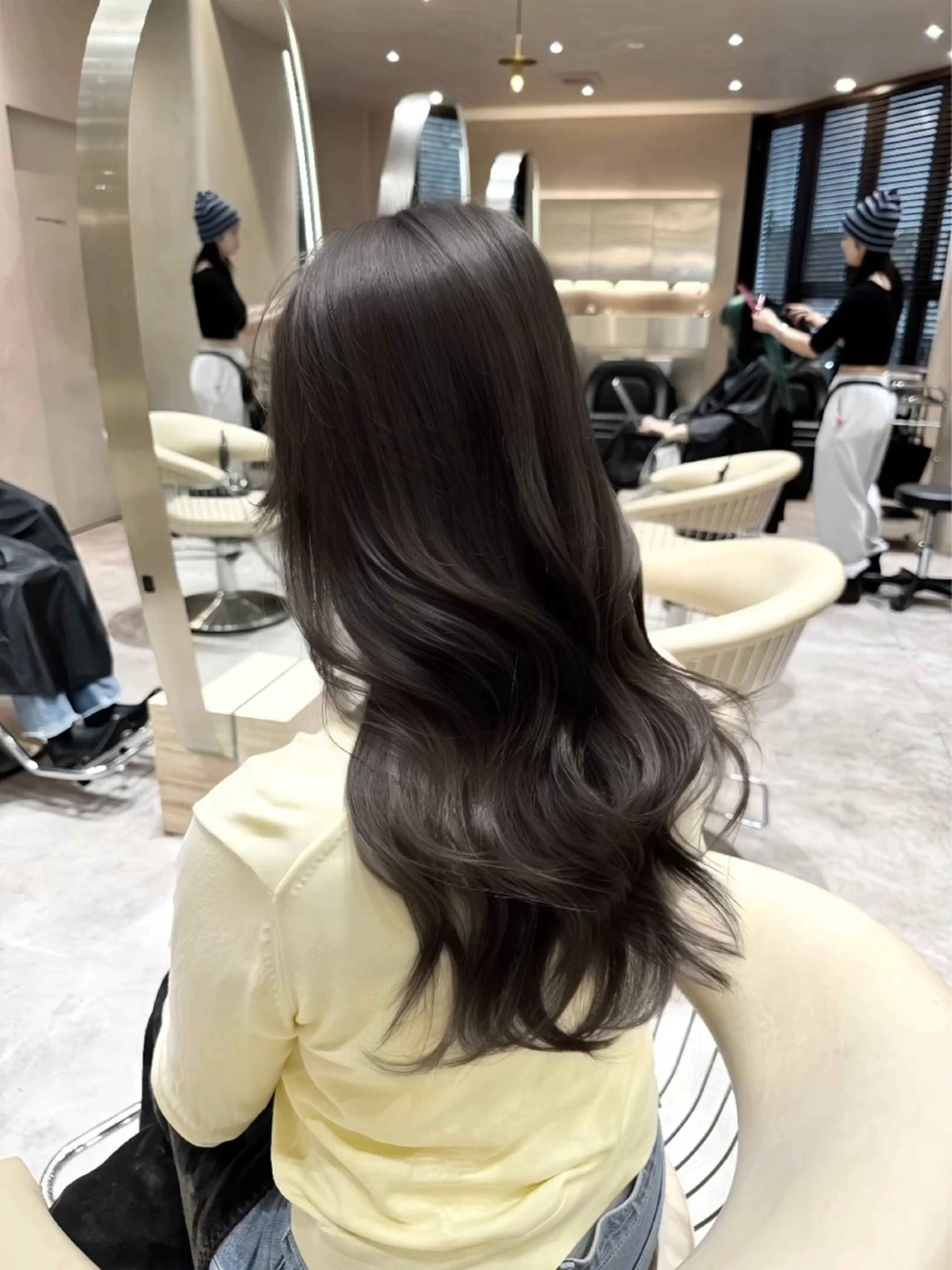 セミロング カット ヘアカラー トリートメント 1HAVANA所属・韓国ヘア/ベージュ カラー/髪質改善/涼のヘアスタイル