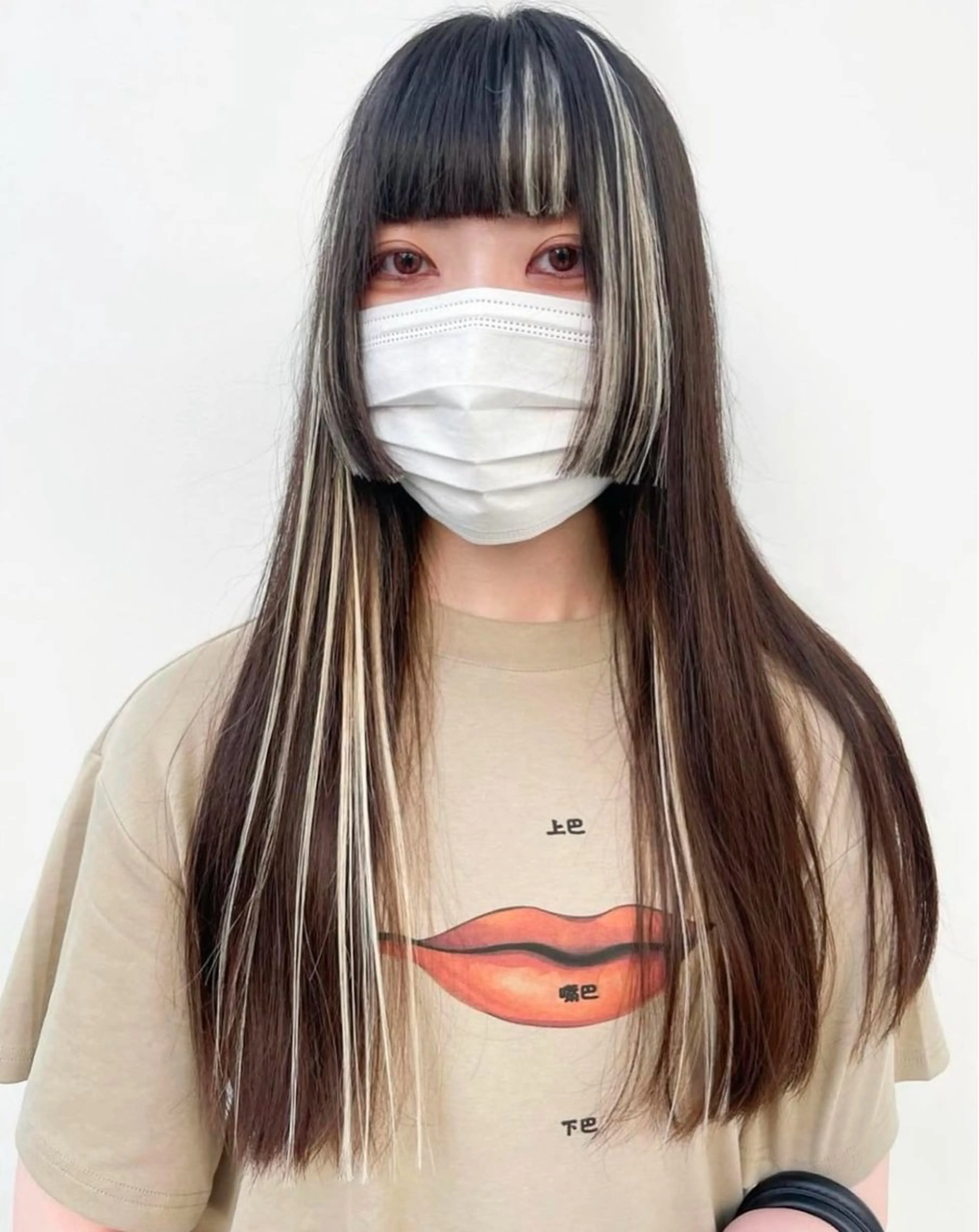ロング カラー シールエクステ ハイトーンカラー エクステ エクステ 原宿/似合わせヘア 💐たかさきかなこのヘアスタイル