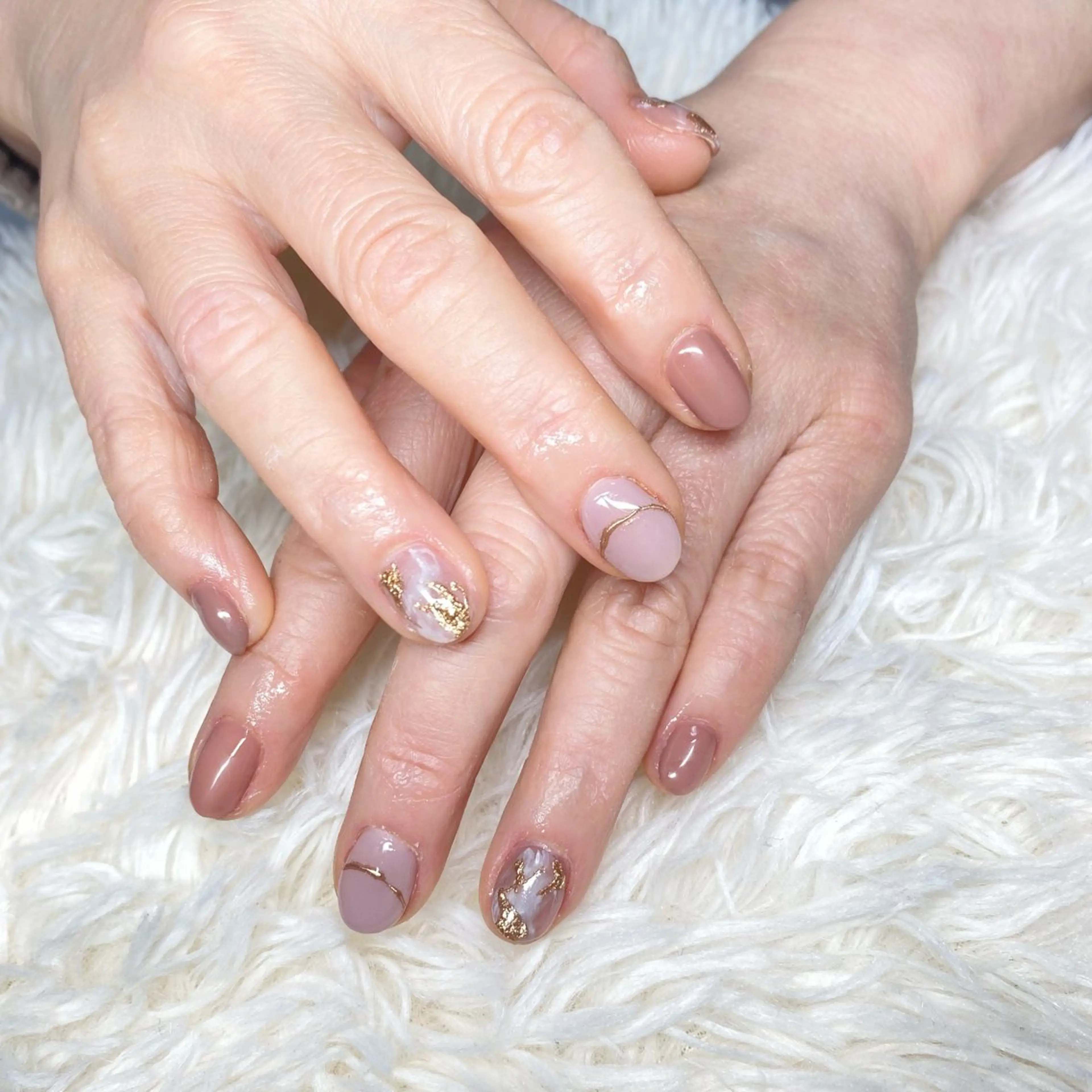 ネイル ニュアンスネイル オフィスネイル ピンク ハンドネイル nail salon Ecrin所属・前島 稀歩のネイルデザイン