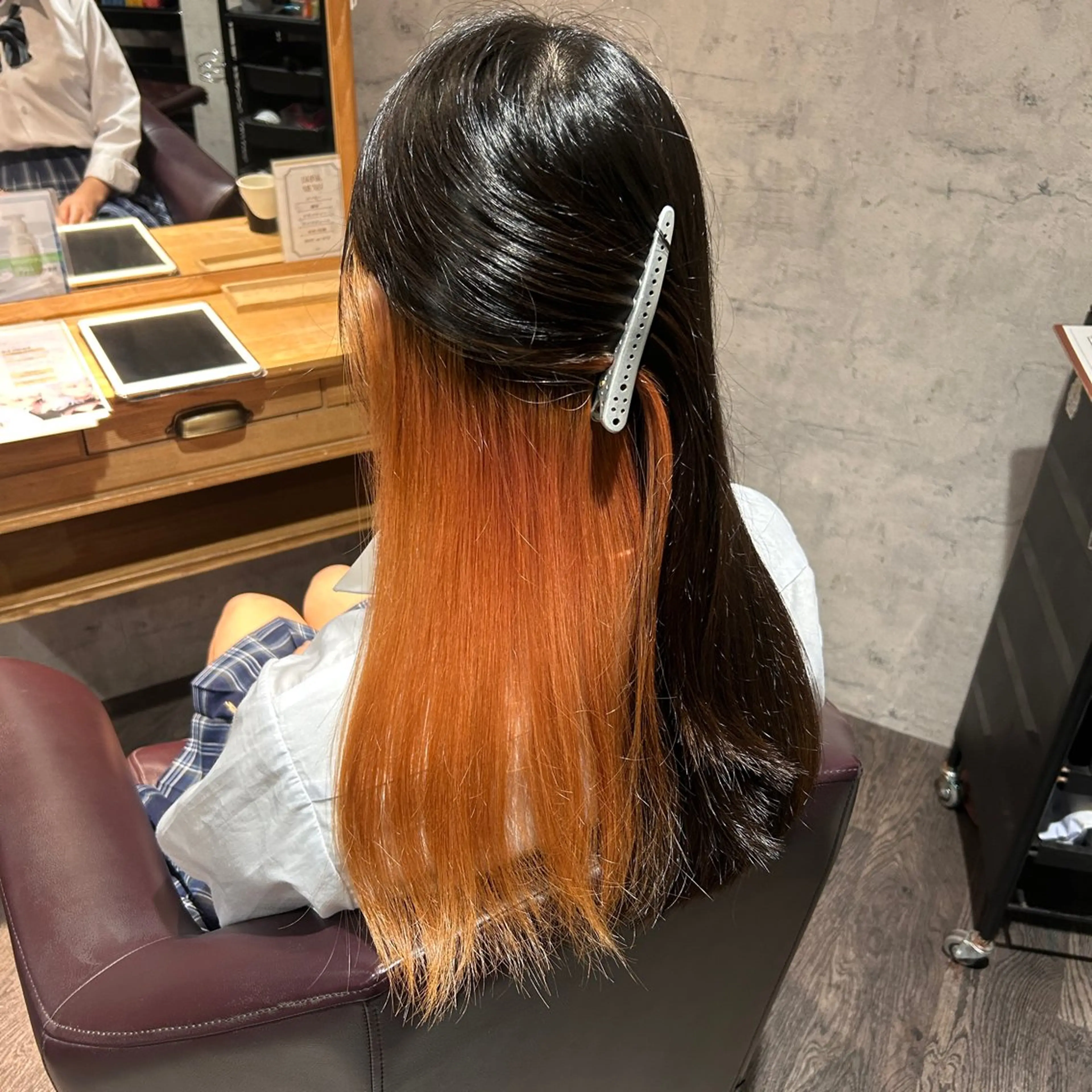 セミロング カラー カット ヘアカラー ハイトーン🇰🇷 19歳美容師アリルのヘアスタイル