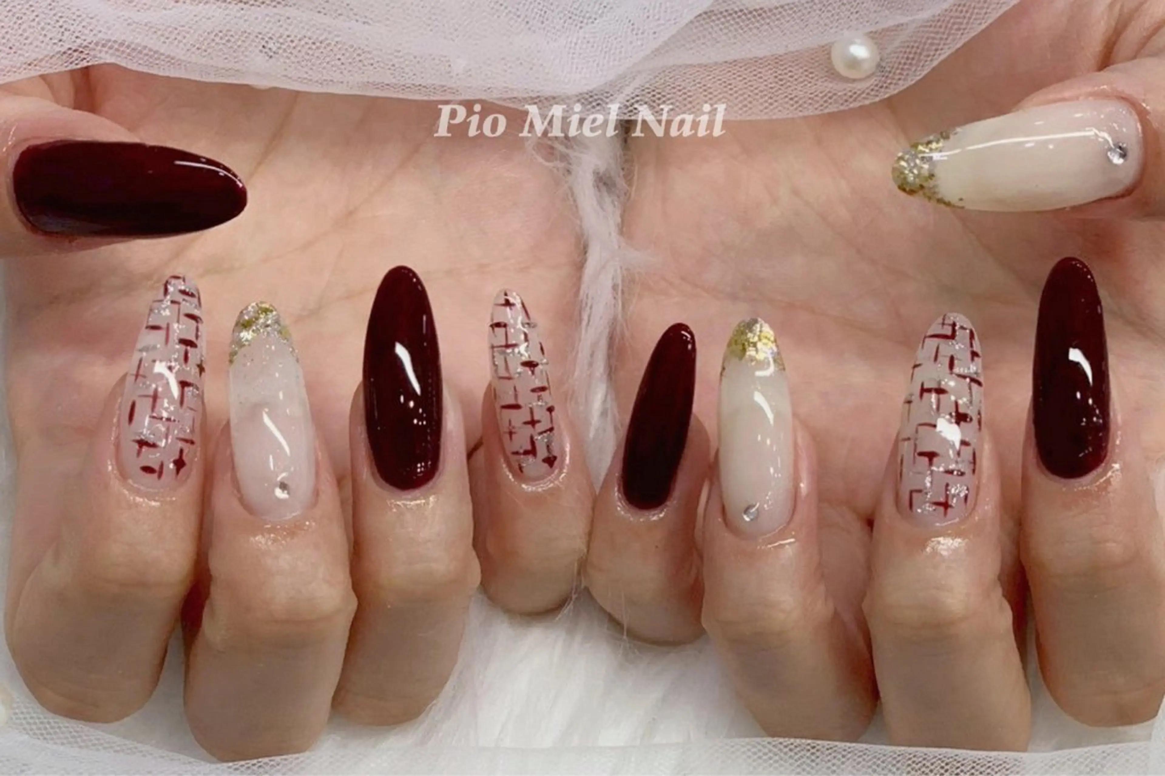 ネイル ボルドー ガーリー ゴールド ラメ(グリッター) ツイードネイル ハンドネイル HANA 長さだしのネイルデザイン