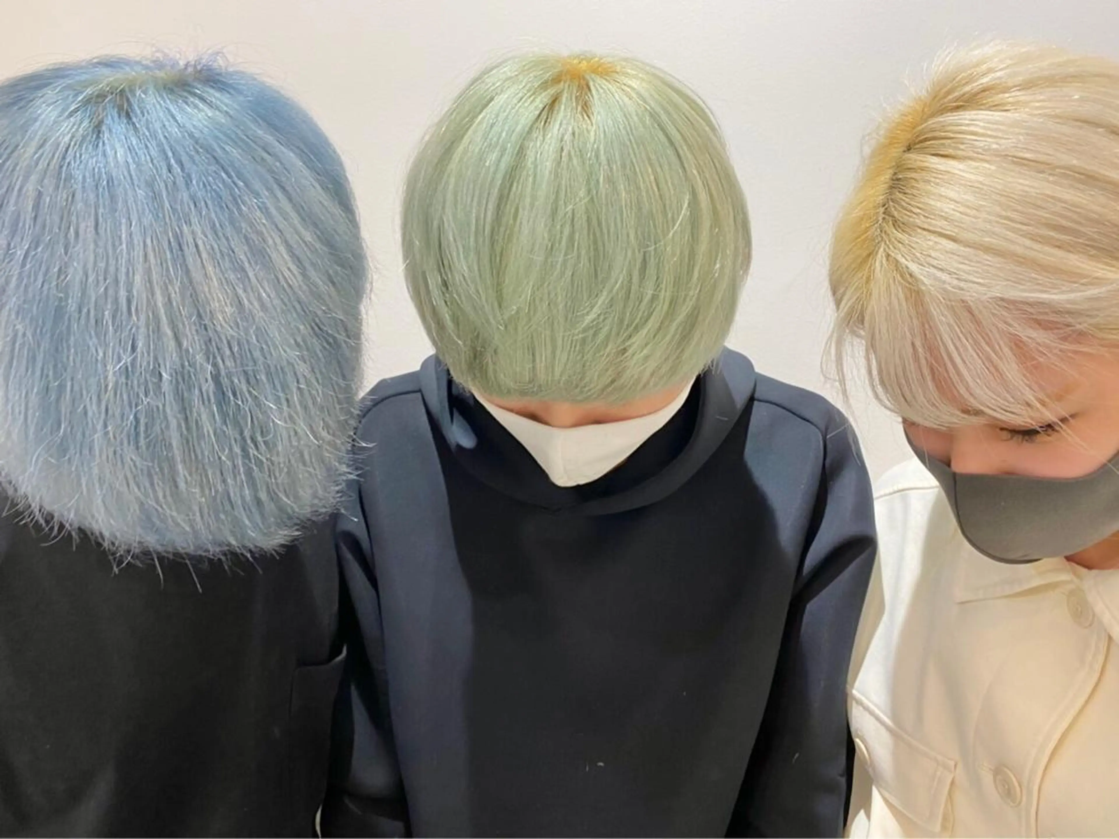 ミディアム 艶髪レイヤー/ ハイトーンKeitaのヘアスタイル