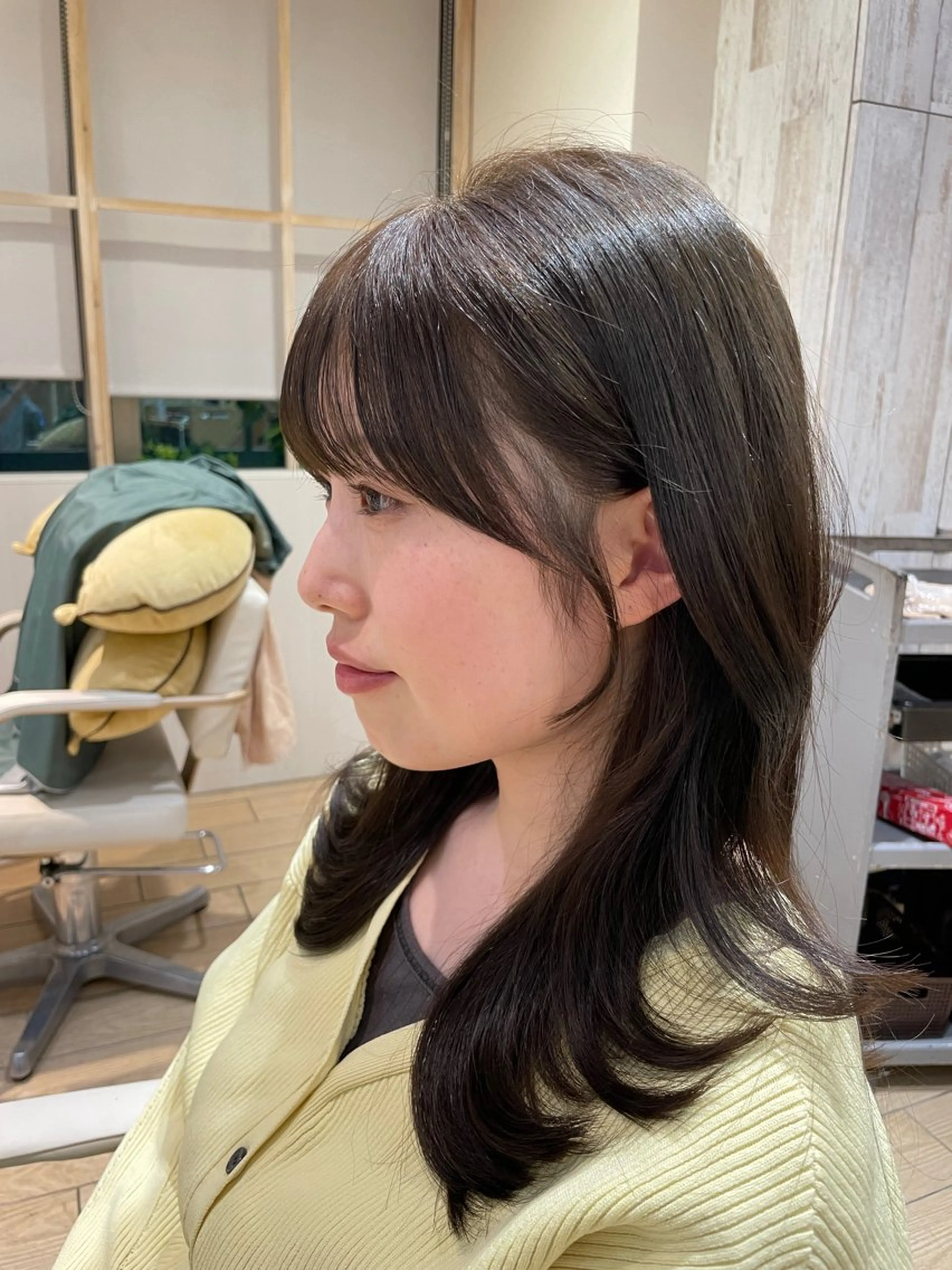 ミディアム カット トリートメント アフロートディル表参道店所属・艶髪カラー/レイヤー カット/表参道　寺崎のヘアスタイル