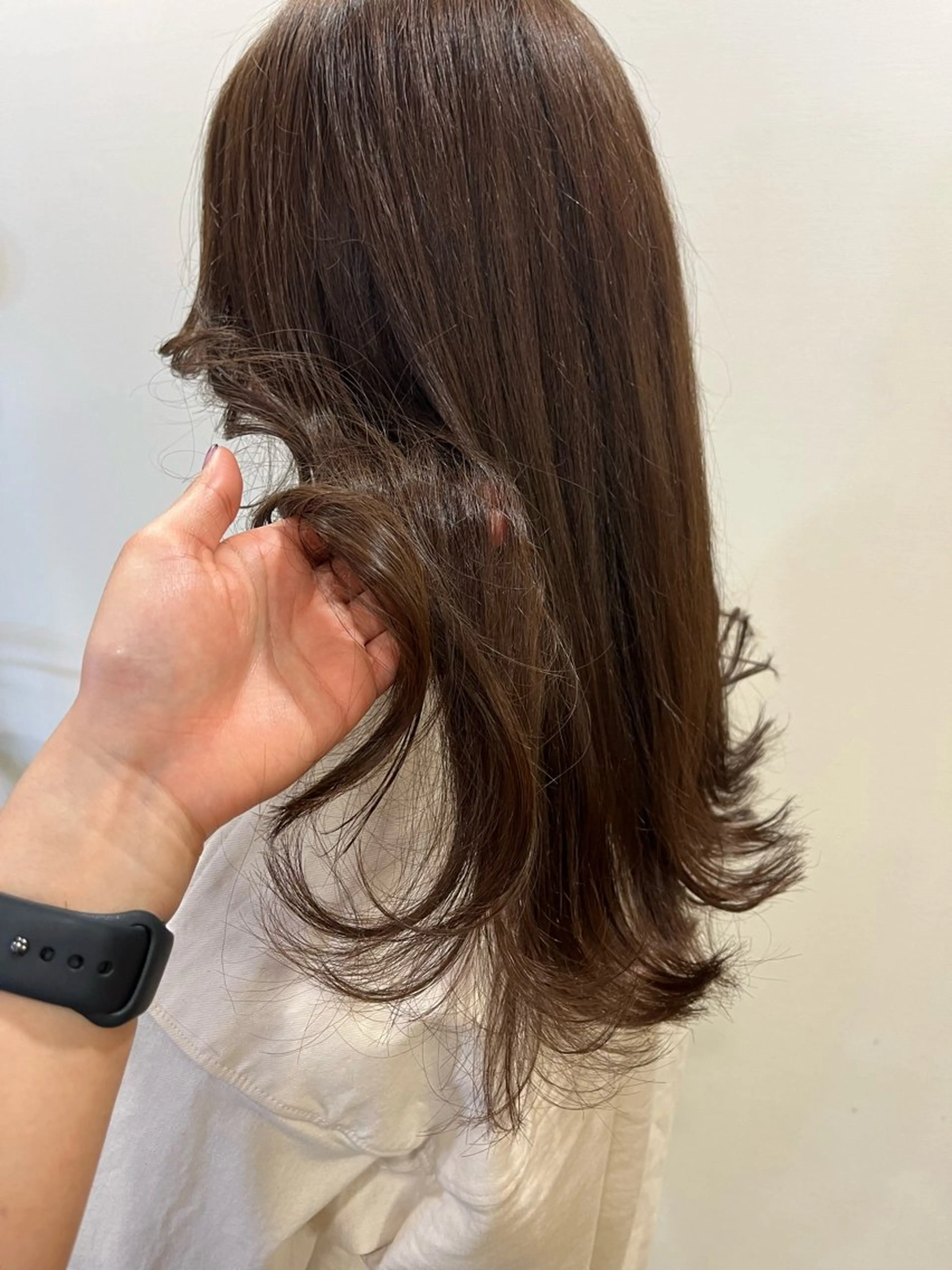 ロング anon所属・田中 結月のヘアスタイル