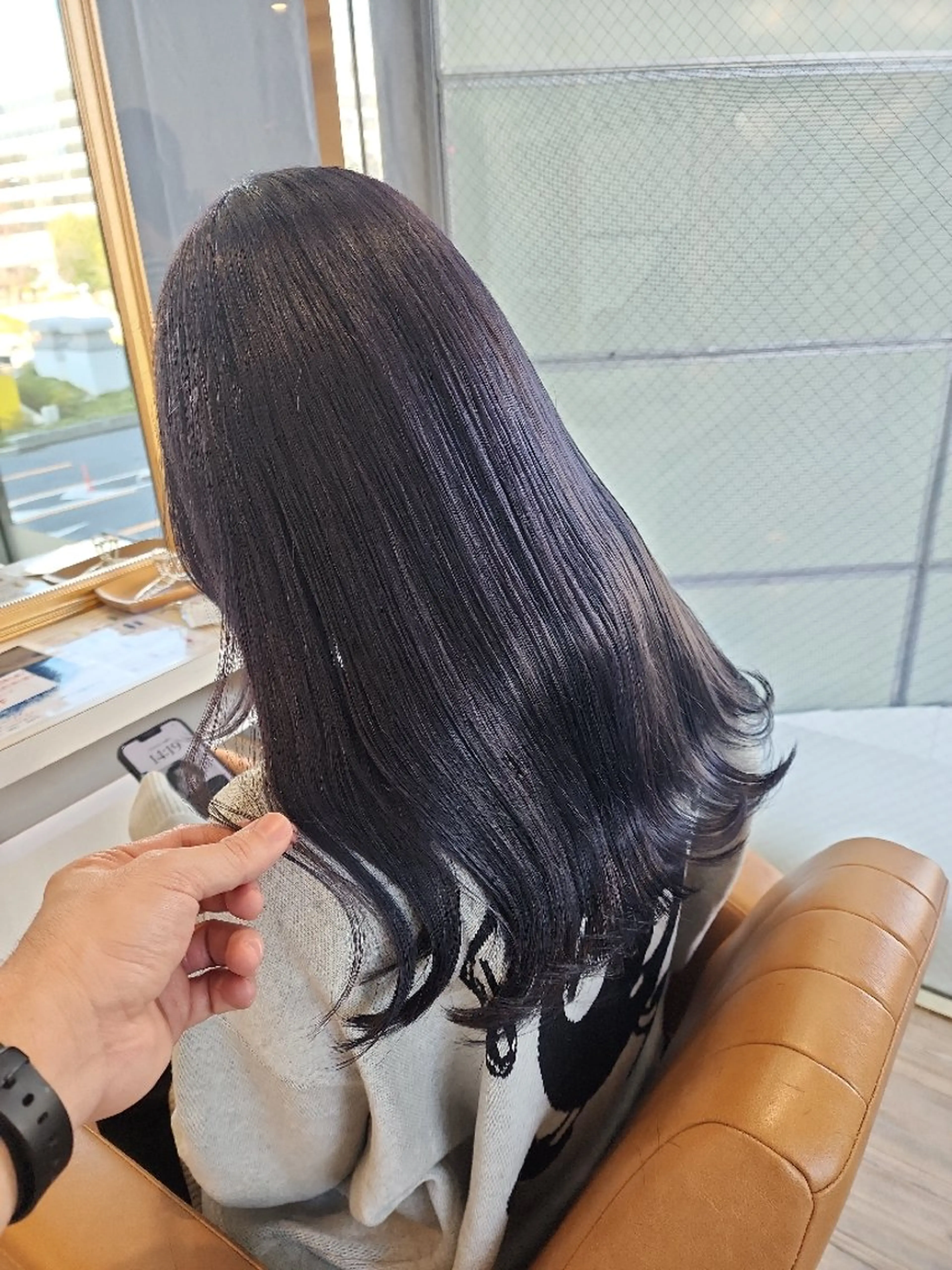 セミロング カラー 黒髪 ブリーチ ダブルカラー ラベンダーカラー ブリーチなしカラー ヘアカラー トリートメント レイヤーカット/ ウルフカット/大橋 のヘアスタイル