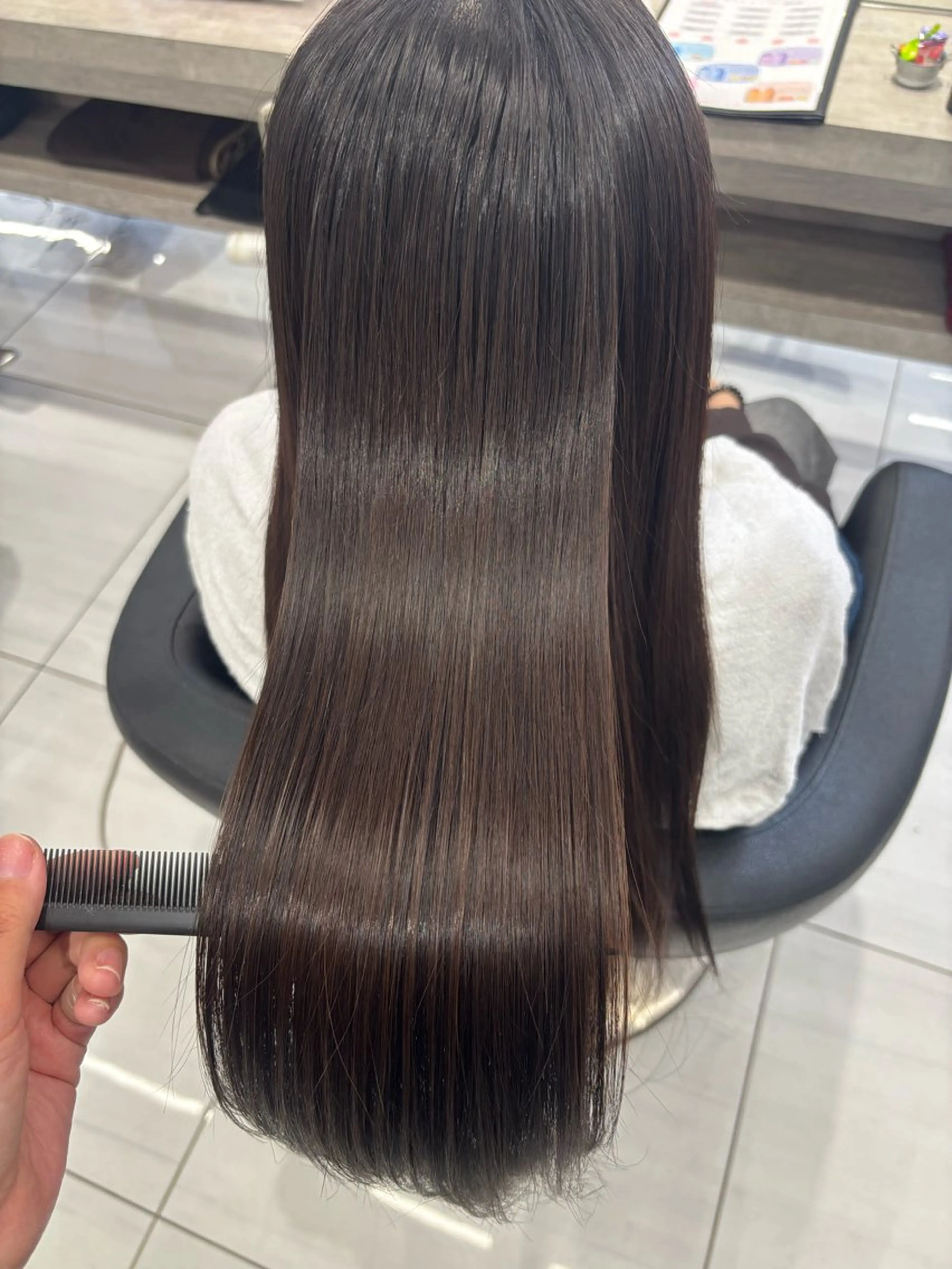 ロング 縮毛矯正 トリートメント EARTH艶髪 ストレートharuのヘアスタイル