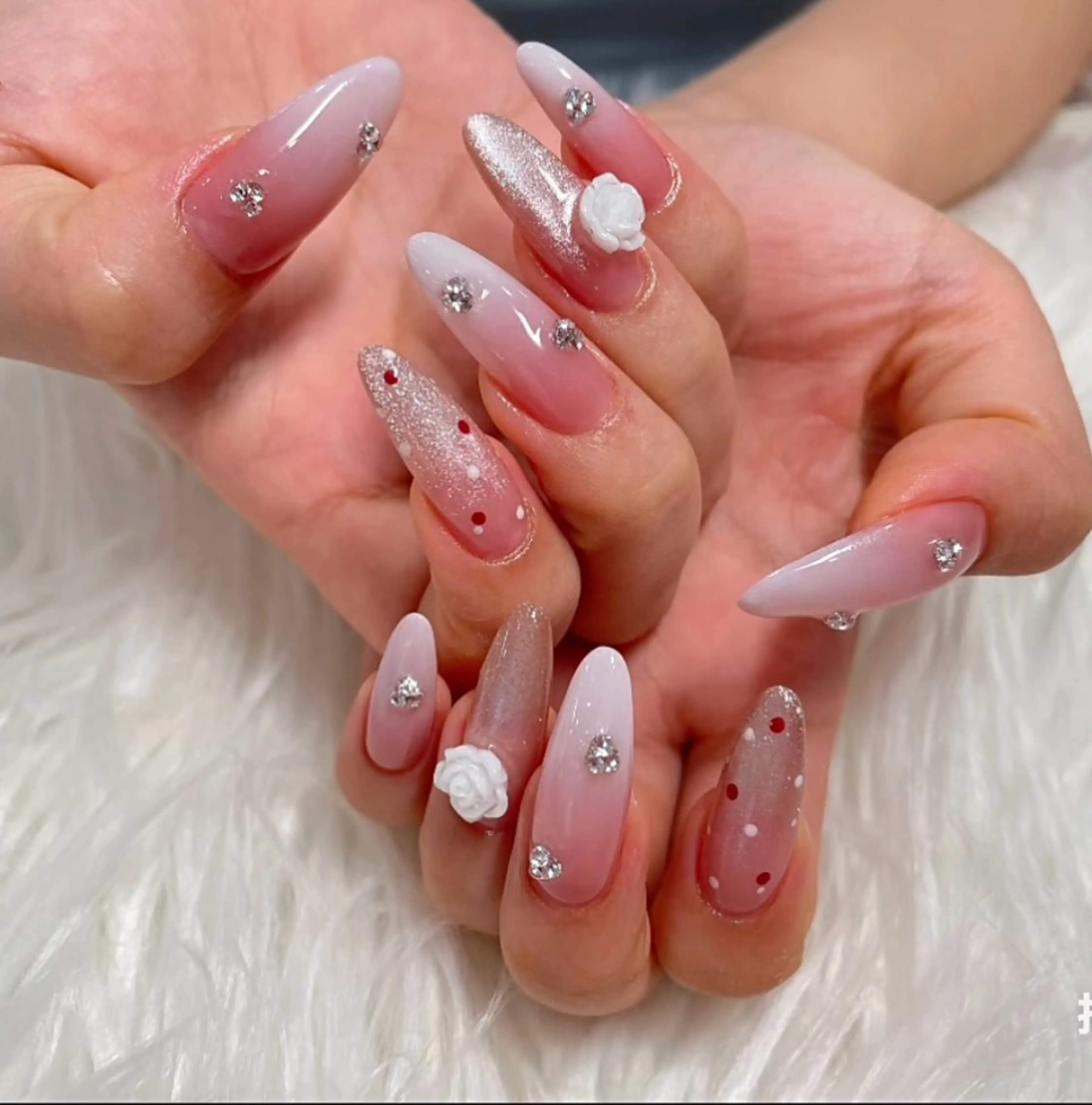 ネイル アートネイル チークネイル 長さ出し マグネットネイル 持ち込み ハンドネイル ハンドケア For you. Nail Salonのネイルデザイン