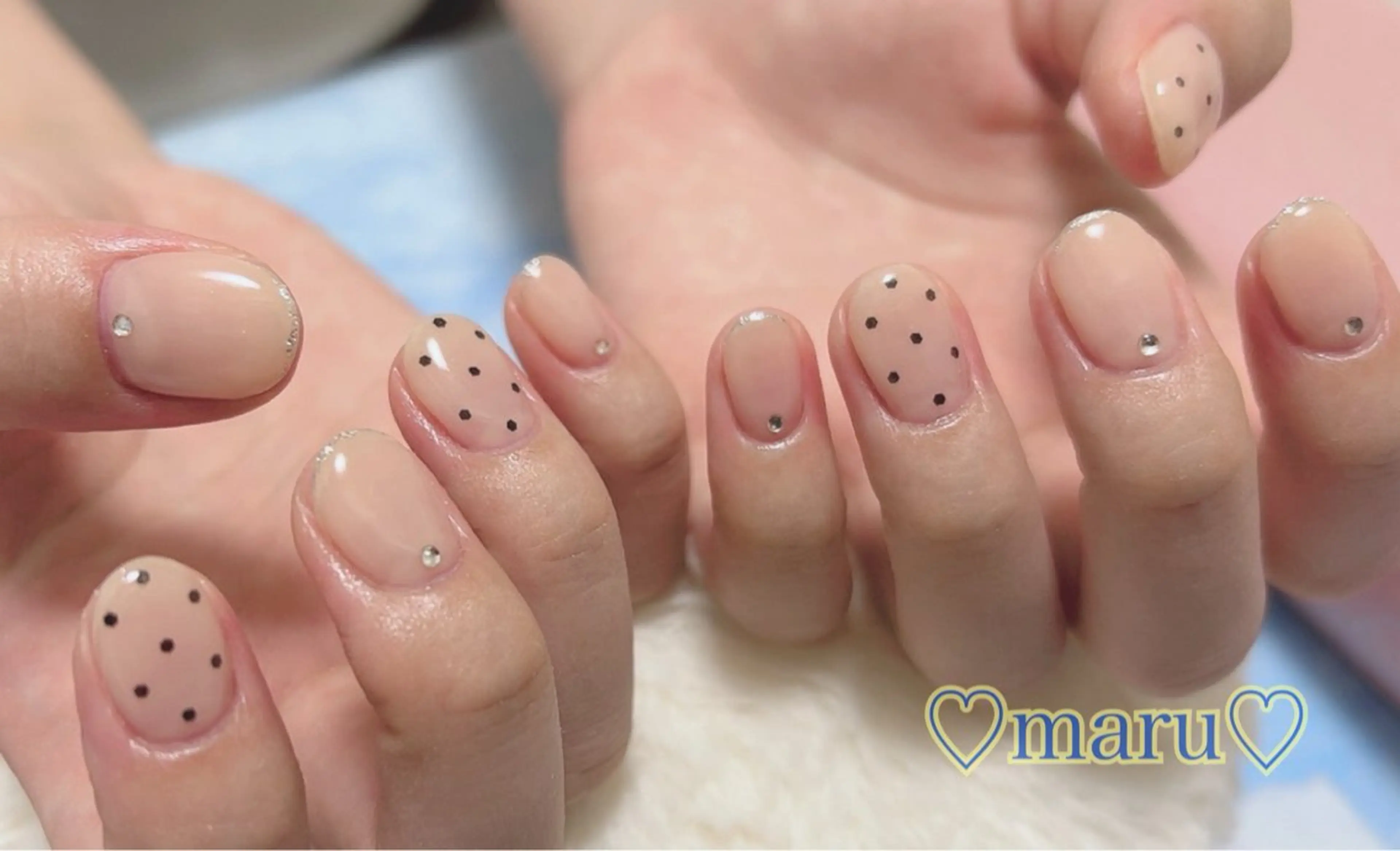 ネイル ハンドネイル フットネイル まるみ♡8/25- 31お休み🙇‍♀️のネイルデザイン