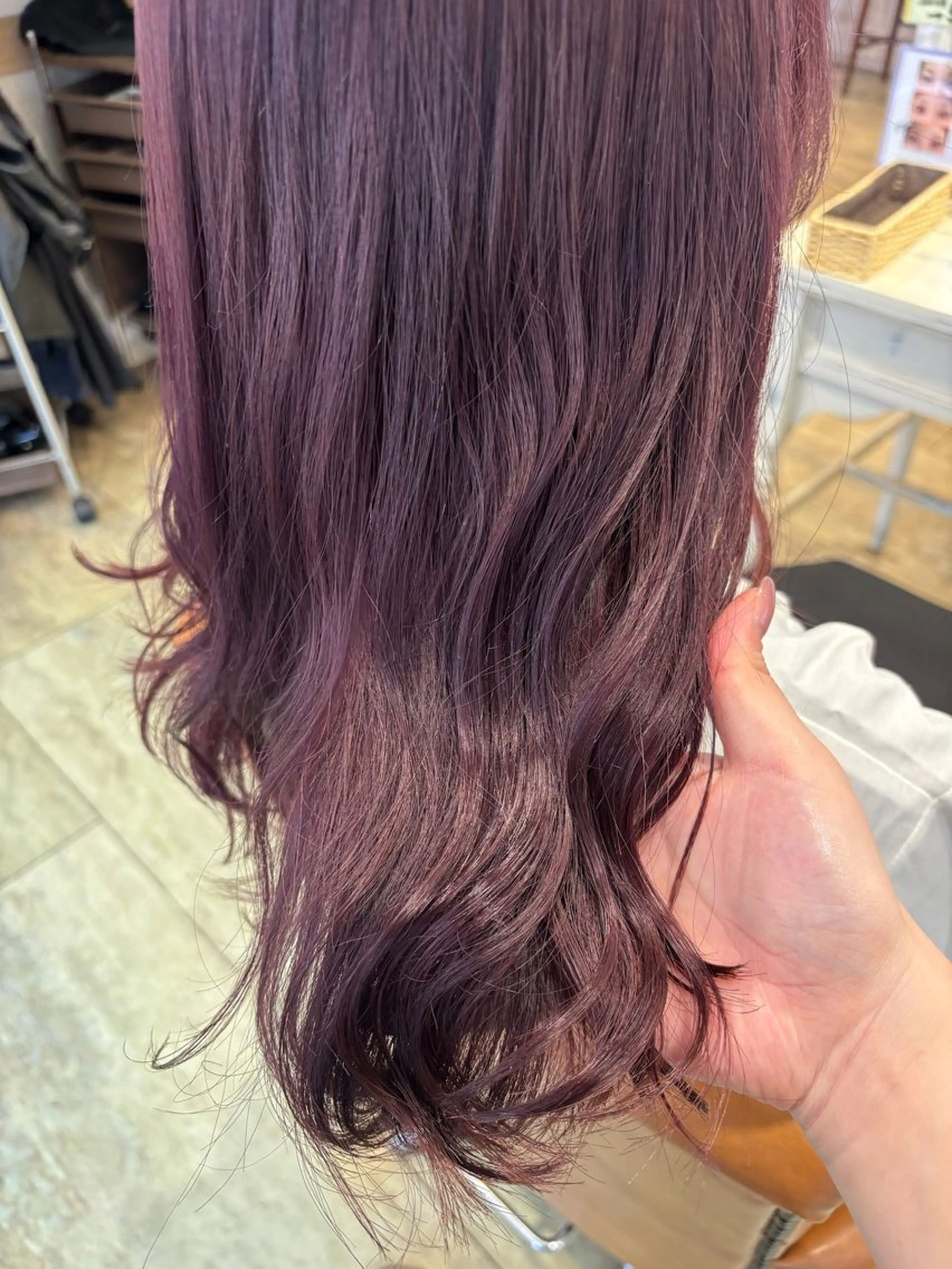 セミロング ピンクラベンダー 長尾ゆりの/ボブ/ ベージュ/ハイトーンのヘアスタイル