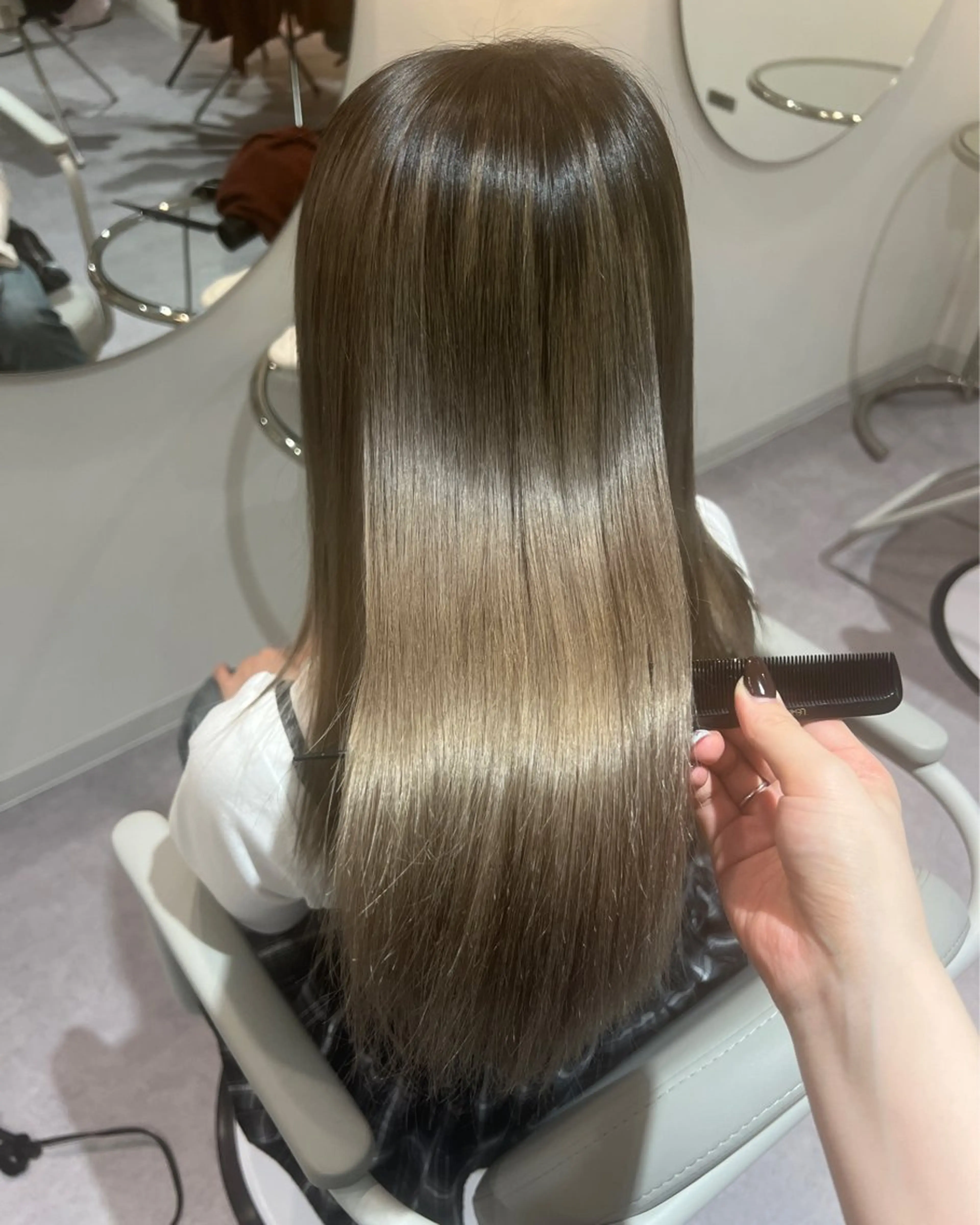 ロング カラー カット ヘアカラー トリートメント 美髪✨艶髪✨髪質改善 カラー特化🌙鈴屋和のヘアスタイル