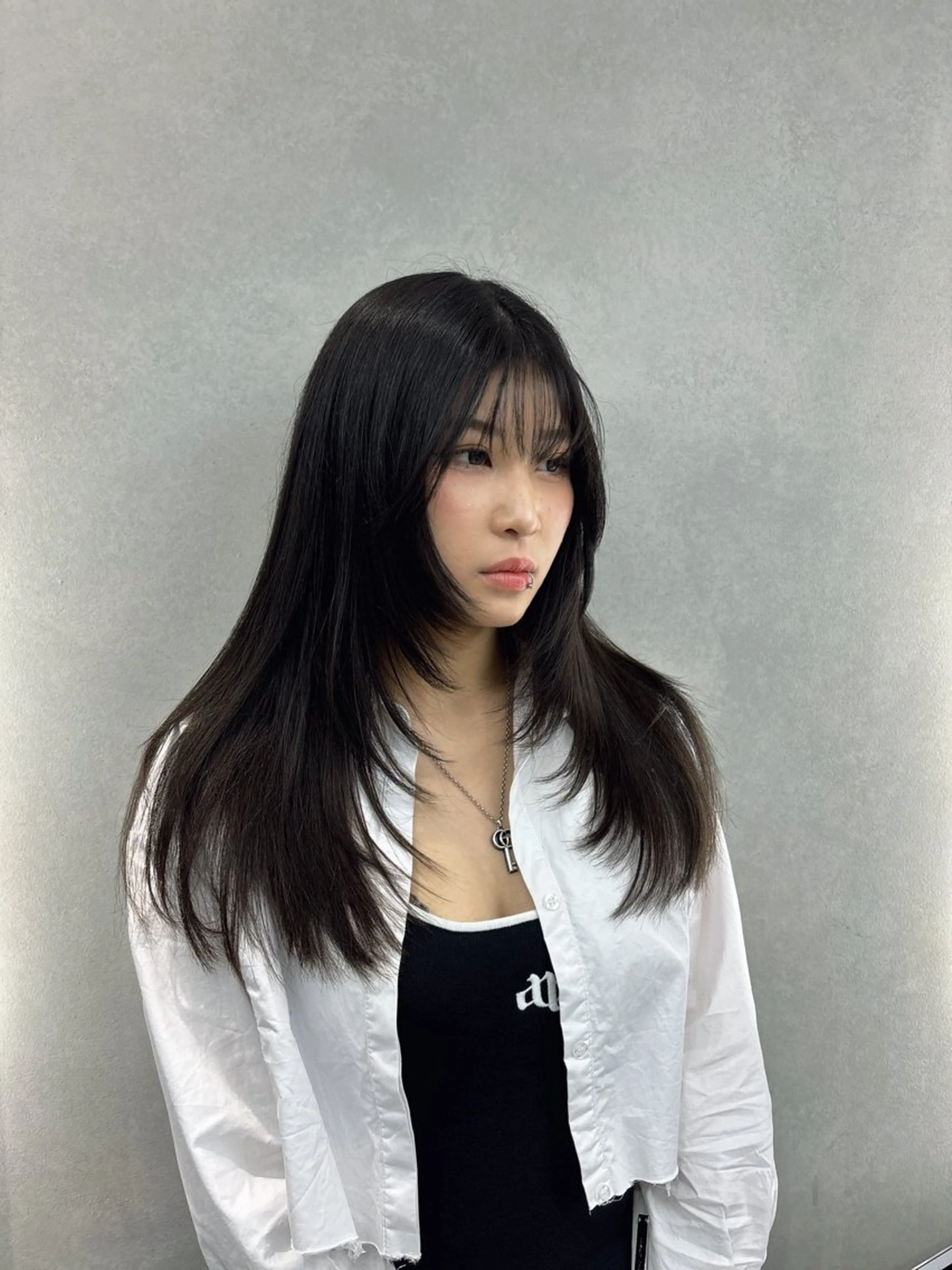 セミロング カット トリートメント emi 韓国ワンホンヘアのヘアスタイル