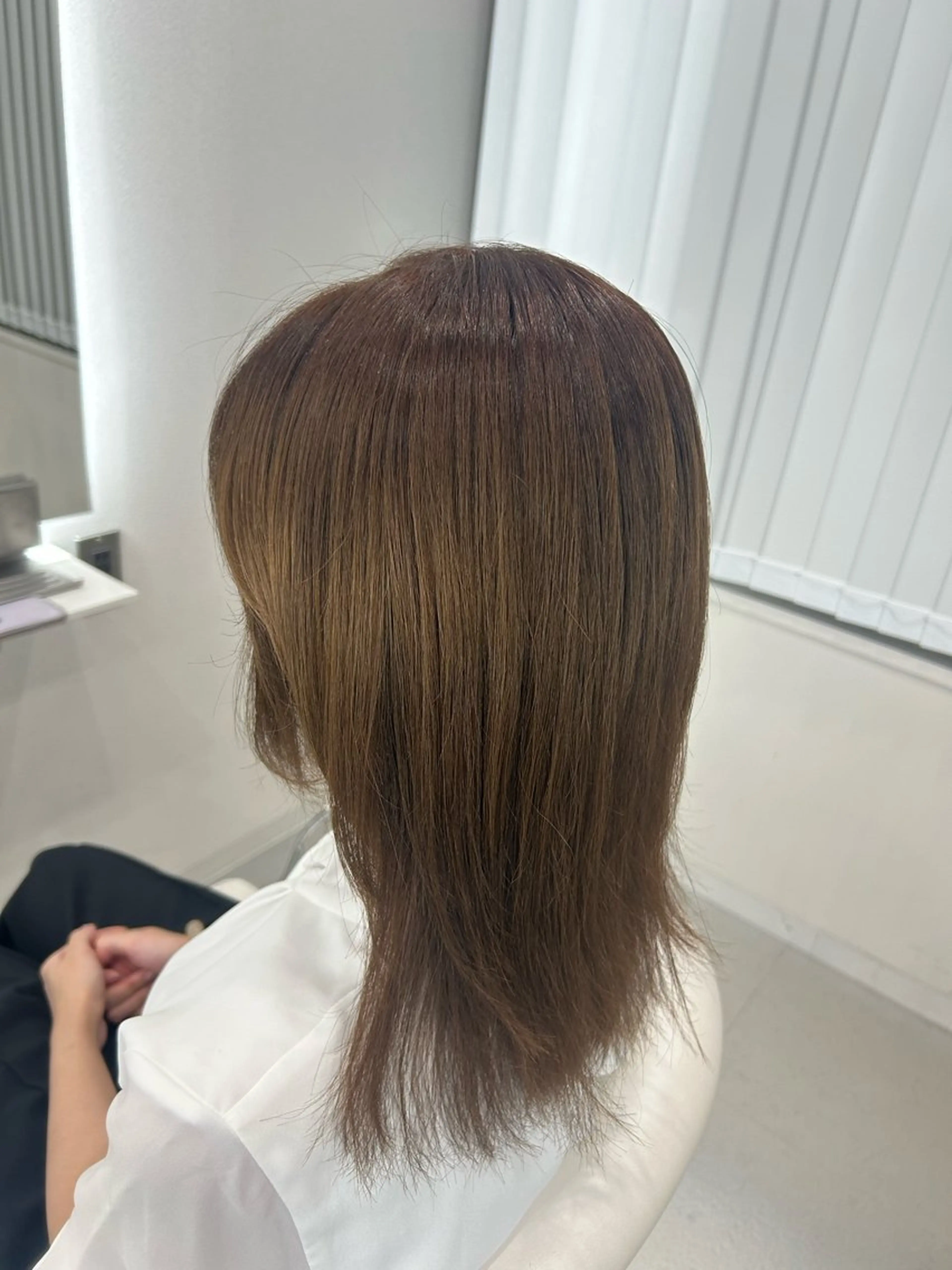 ミディアム ヘアカラー あやめ🪽 オリーブ/ハイトーンのヘアスタイル