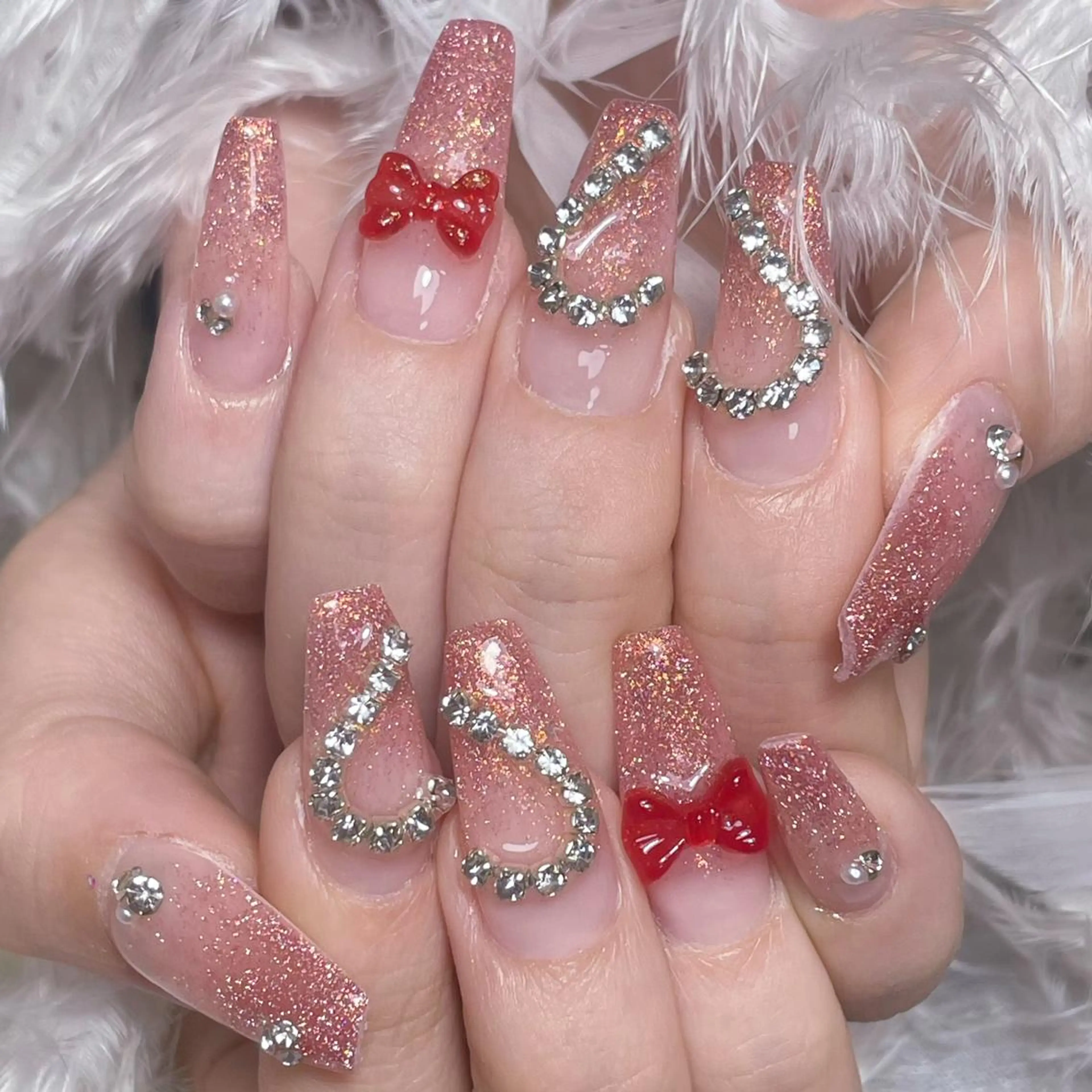 ネイル アートネイル オーロラネイル ガーリー キラキラネイル 韓国ネイル Nail Monsterのネイルデザイン
