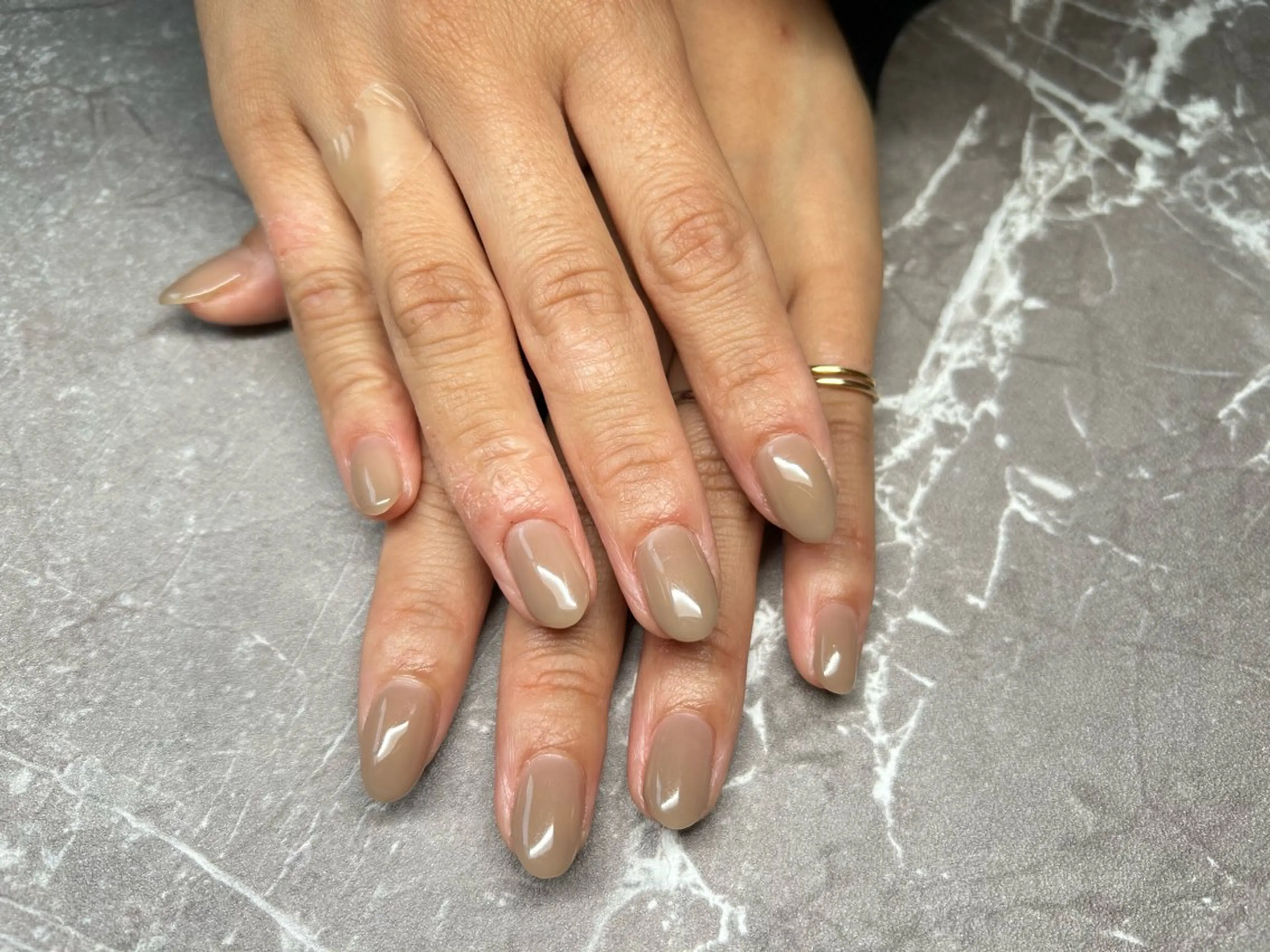 ネイル シンプルネイル ハンドネイル Lisa’s Salonのネイルデザイン