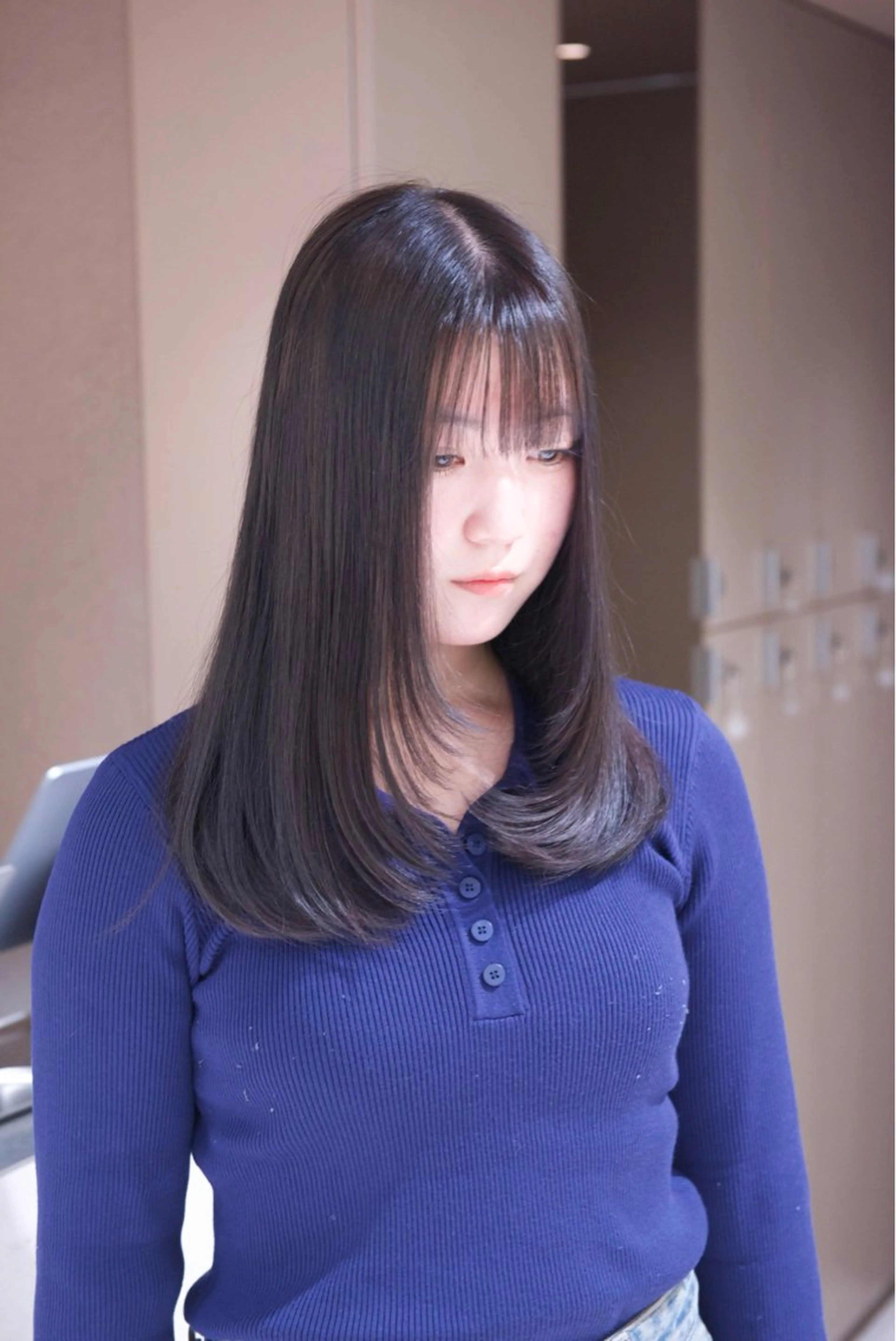 ミディアム カラー eito ｴｲﾄのヘアスタイル