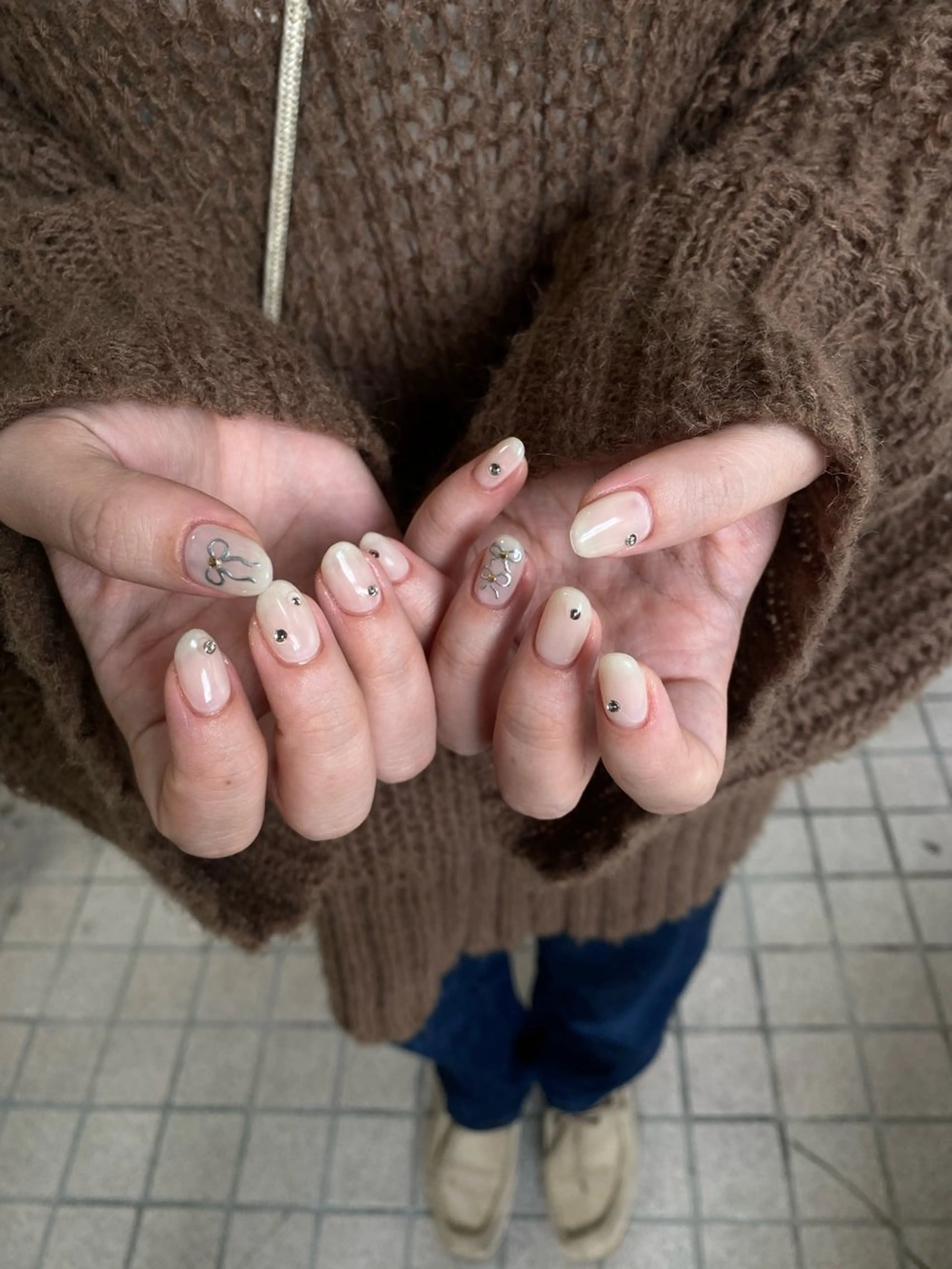 ネイル リボン ハンドネイル nable.所属・望月 実莉のネイルデザイン
