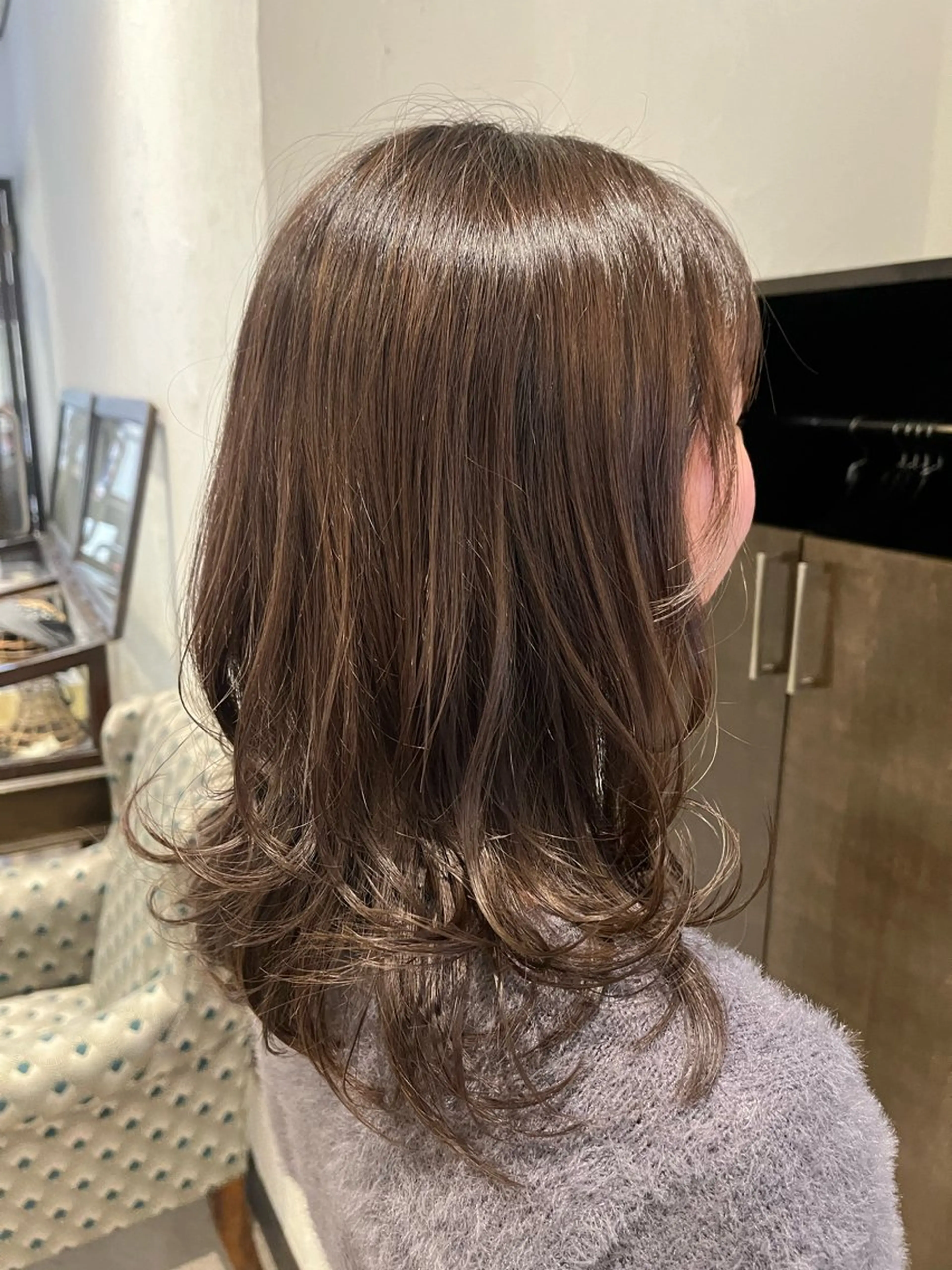 ミディアム カラー カット ヘアカラー 赤み消しカラー 🩵かりんのヘアスタイル