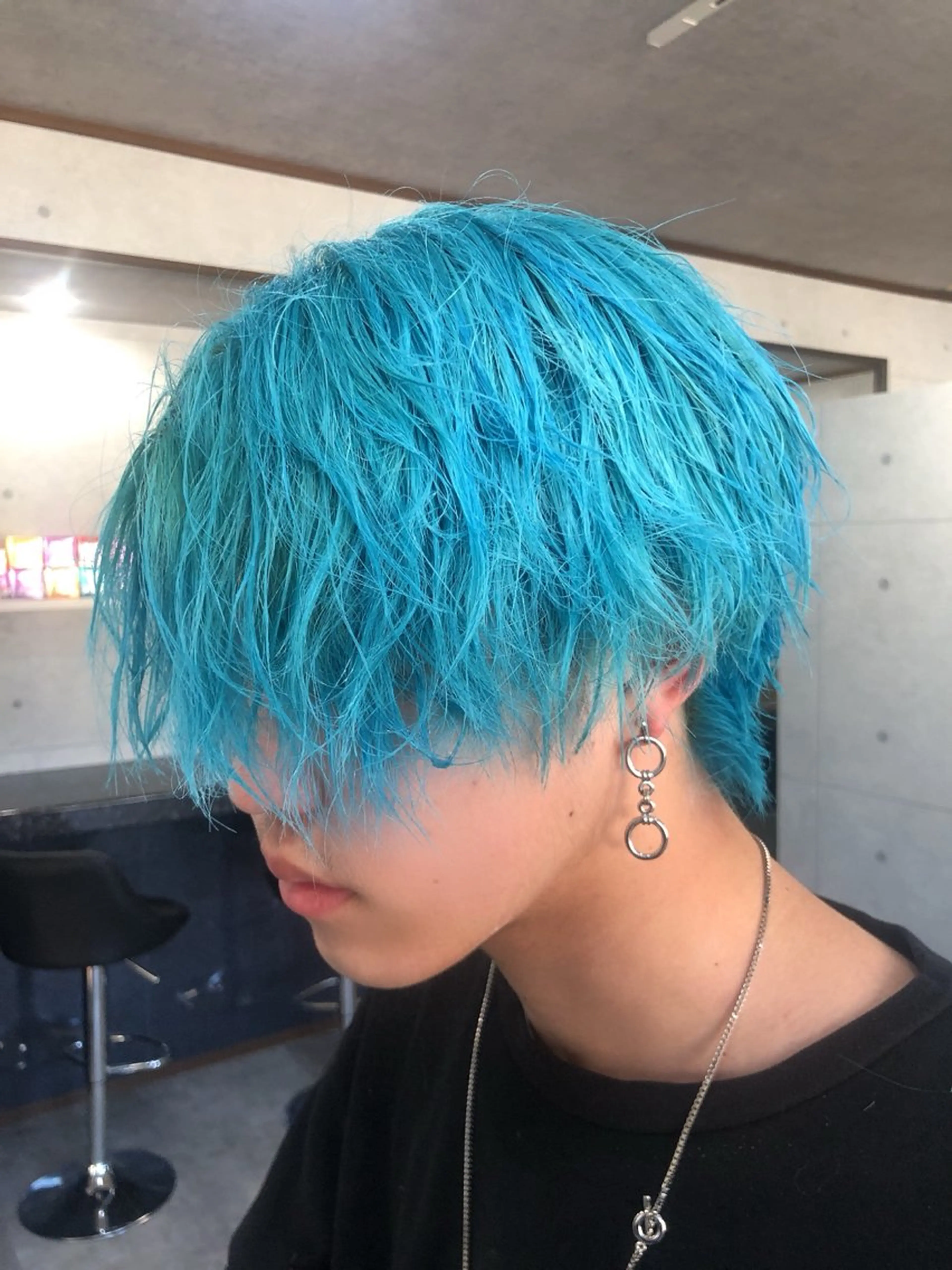 ショート ボブ くびれヘア くせ毛 髪質改善 切りっぱなしロブ カット ヘアカラー トリートメント REVE所属・REVE 【外国人風カラー】のヘアスタイル