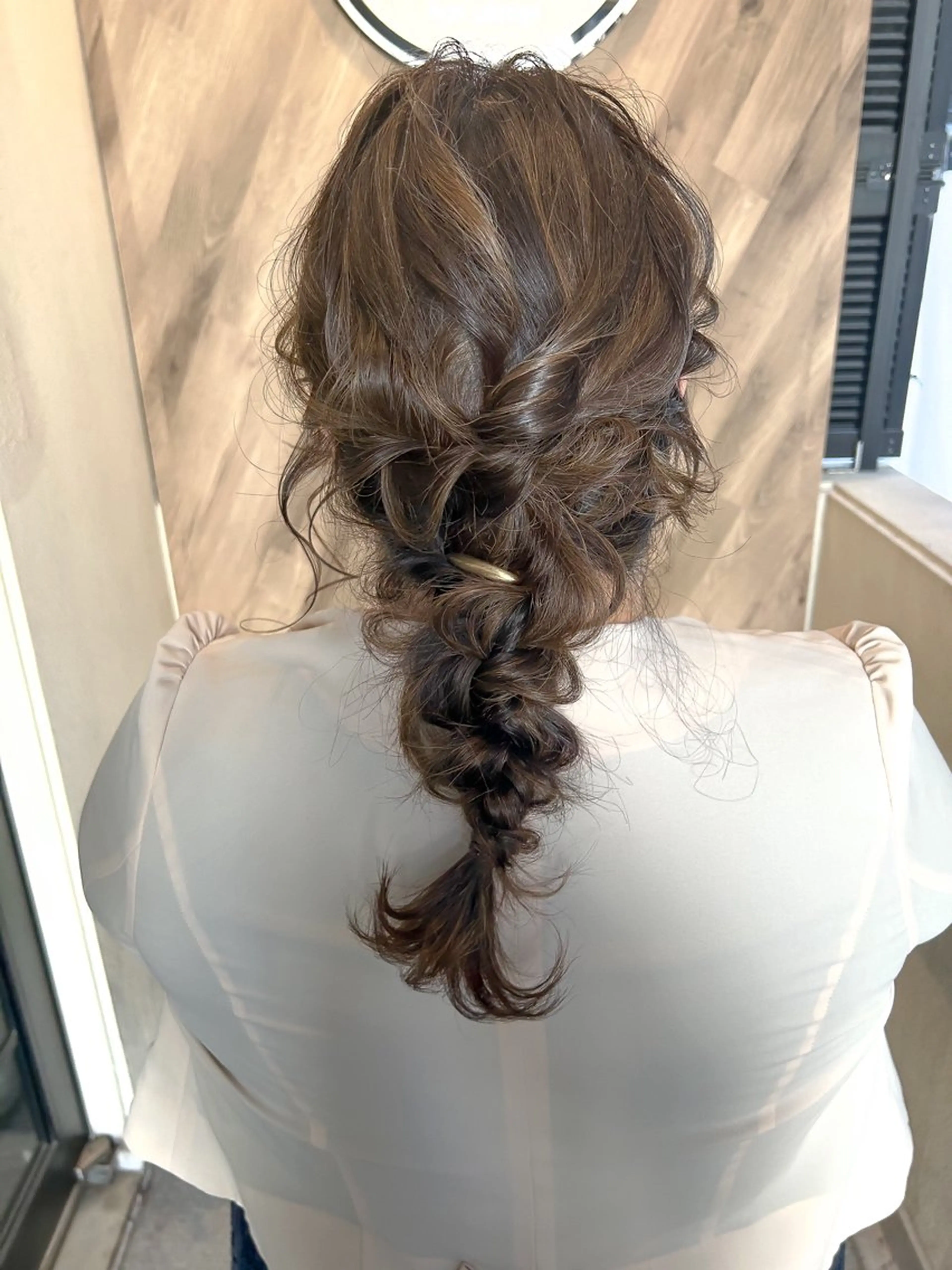 セミロング ヘアアレンジ ヘアセット 飯塚 沙衣のヘアスタイル