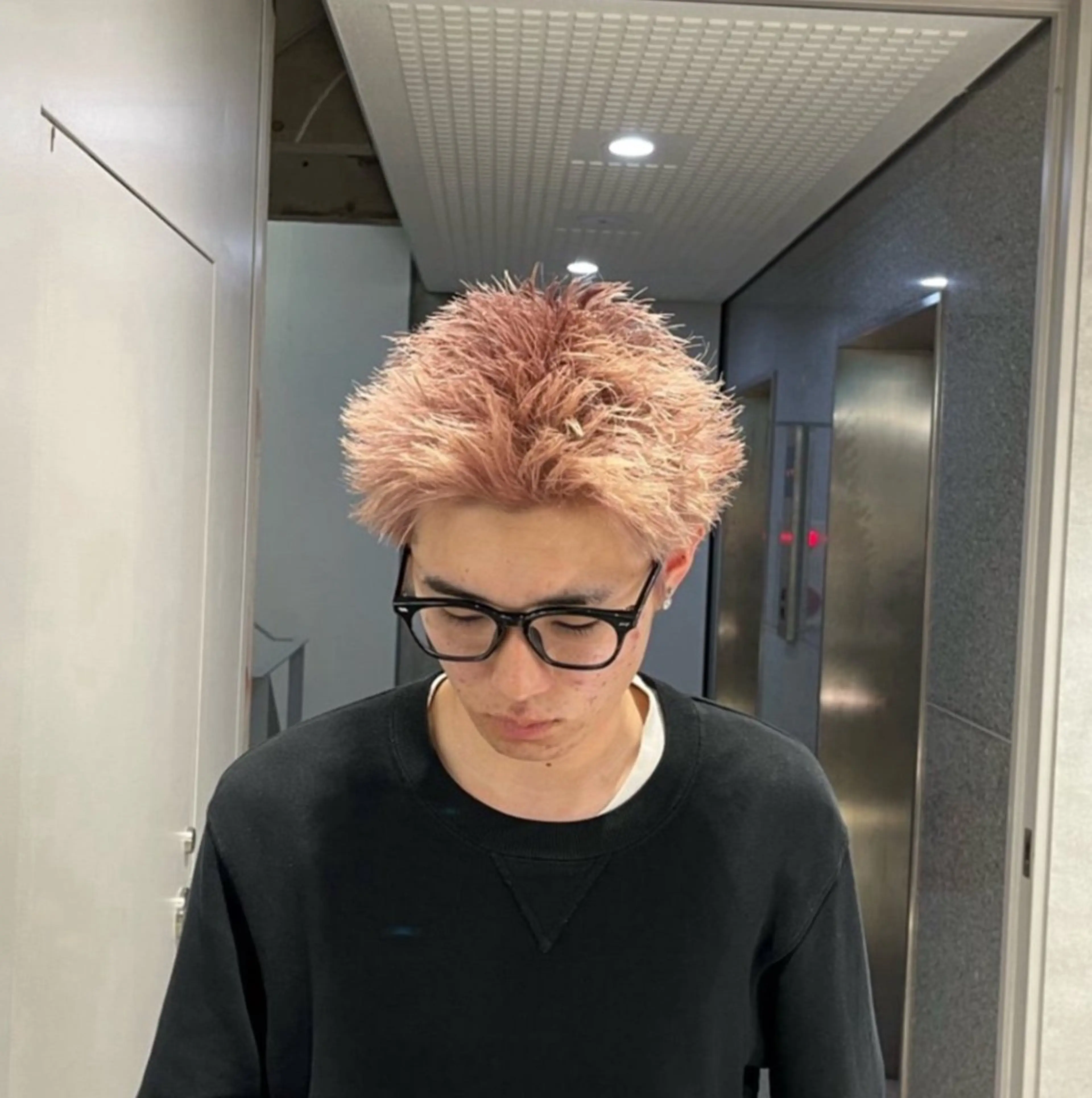 ショート カラー パーマ メンズ ベージュカラー ピンクカラー ピンクベージュ カット ヘアカラー 🔥スパイキー 特化🔥菊水皐暉🔥のヘアスタイル