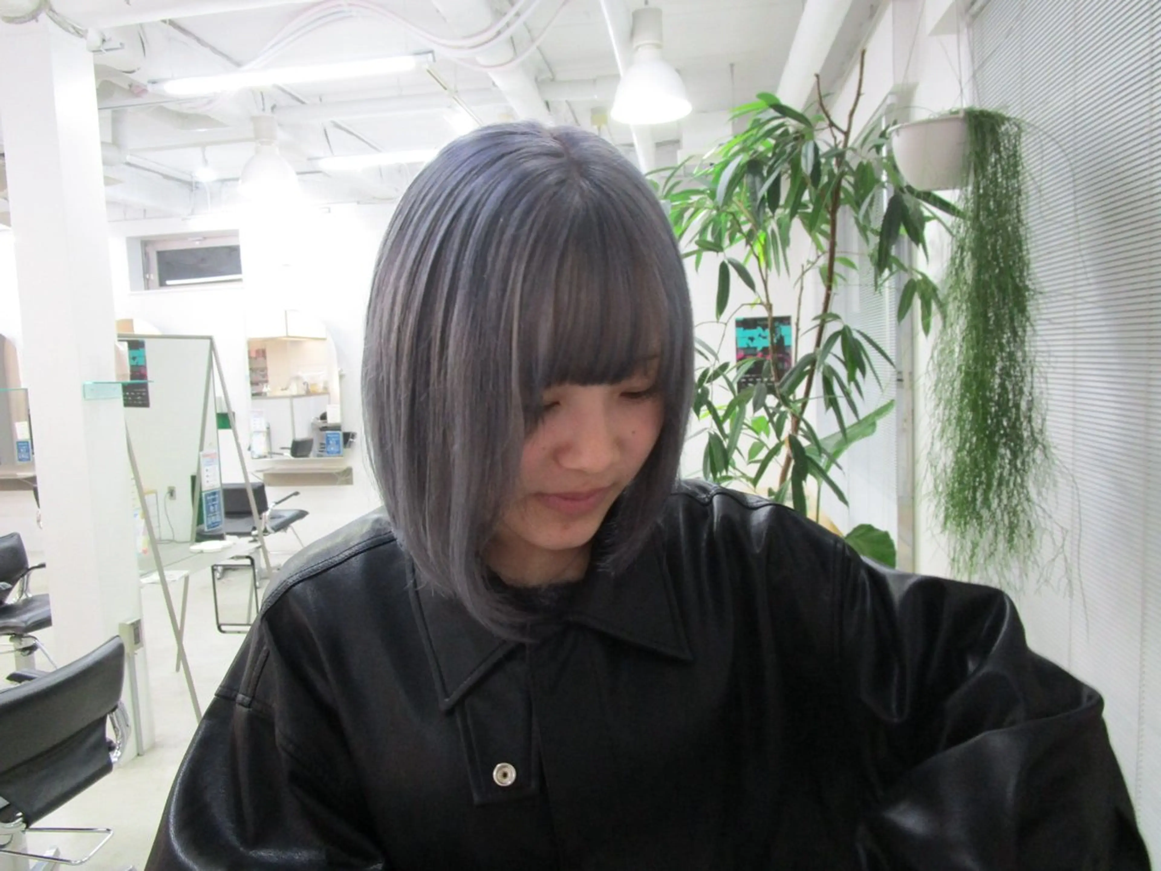 カラー kao/ ici/金山のヘアスタイル