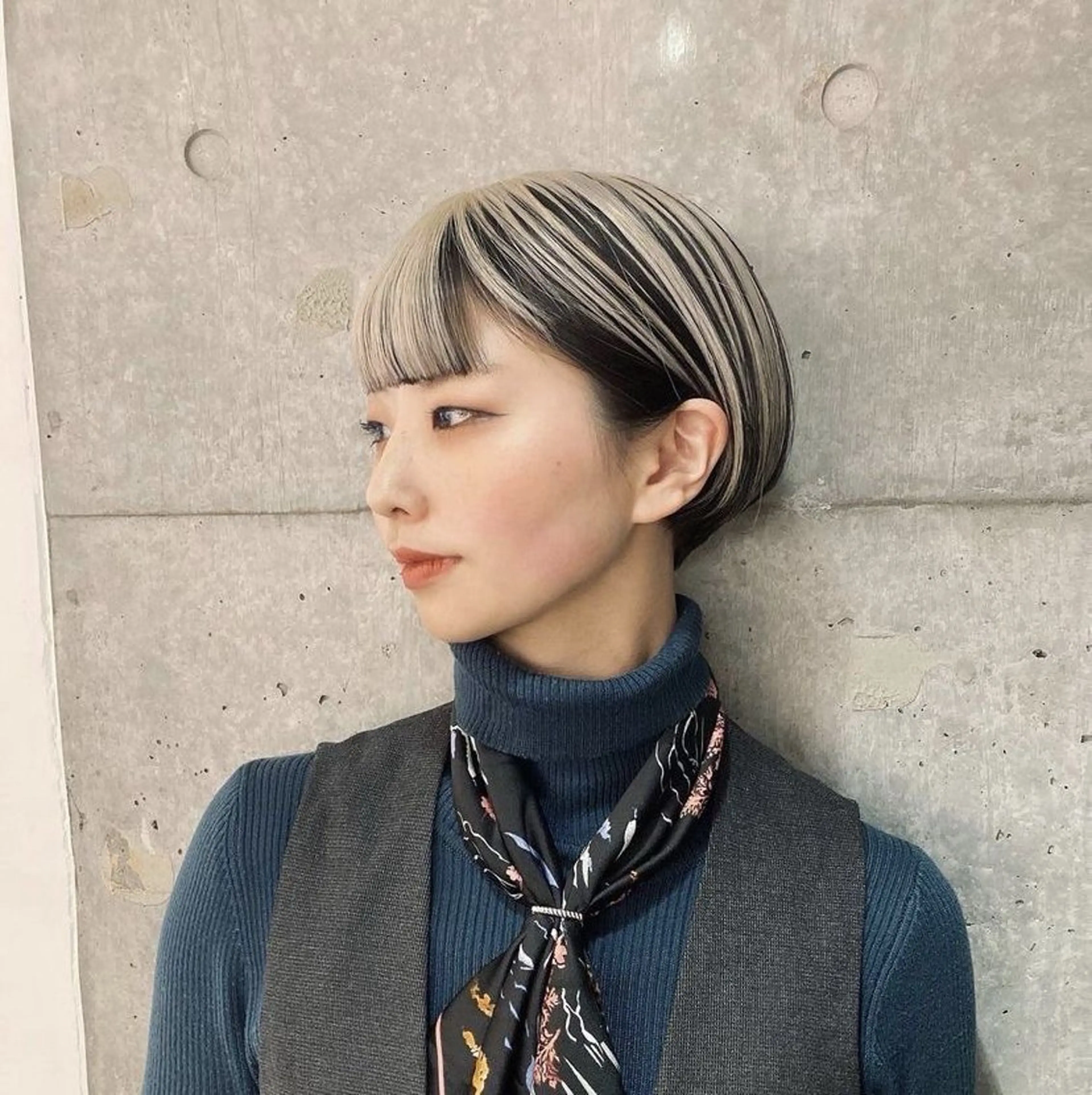 ショート カット ヘアカラー hoNua. 栄/透明感カラーのヘアスタイル