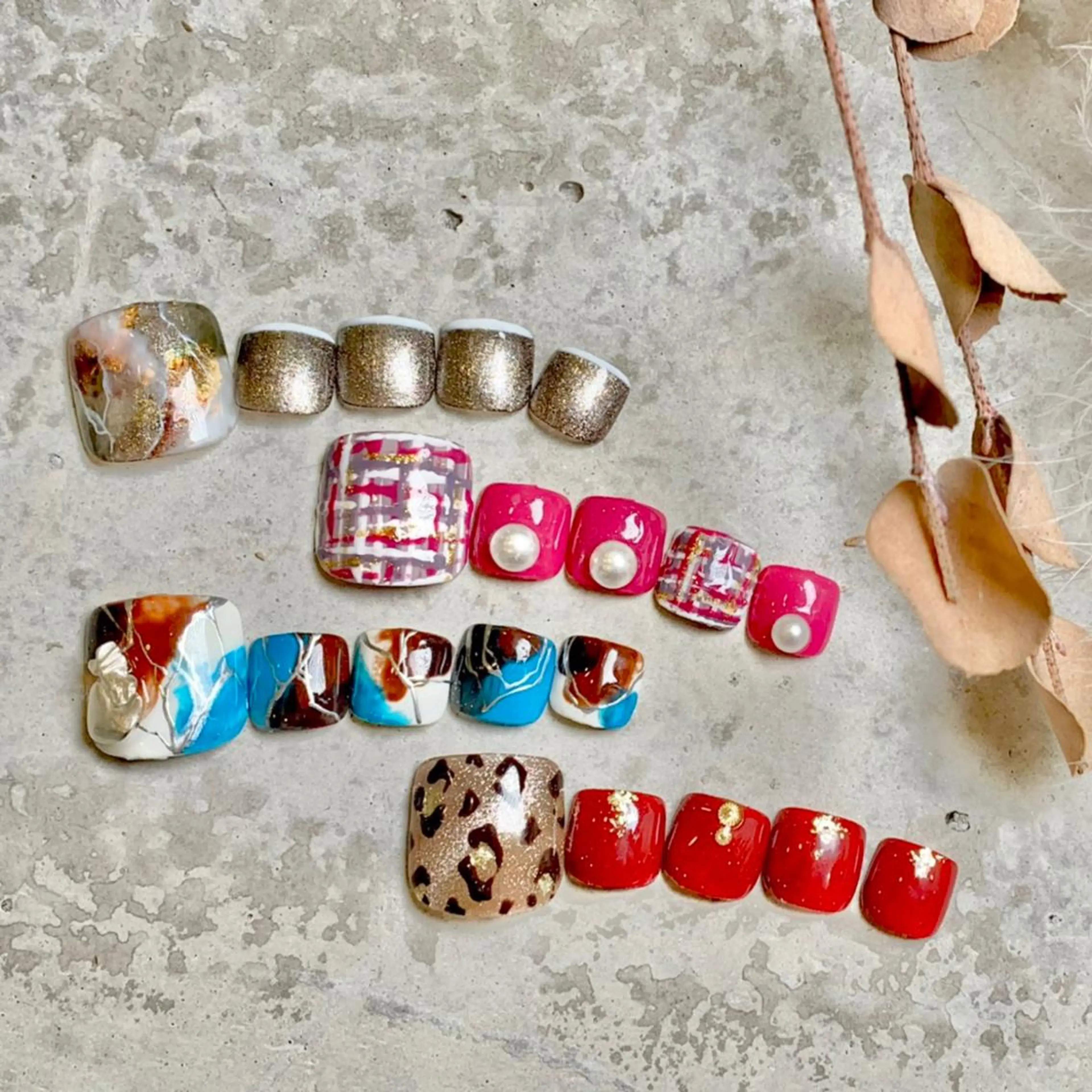 ネイル 足立 莉奈のネイルデザイン