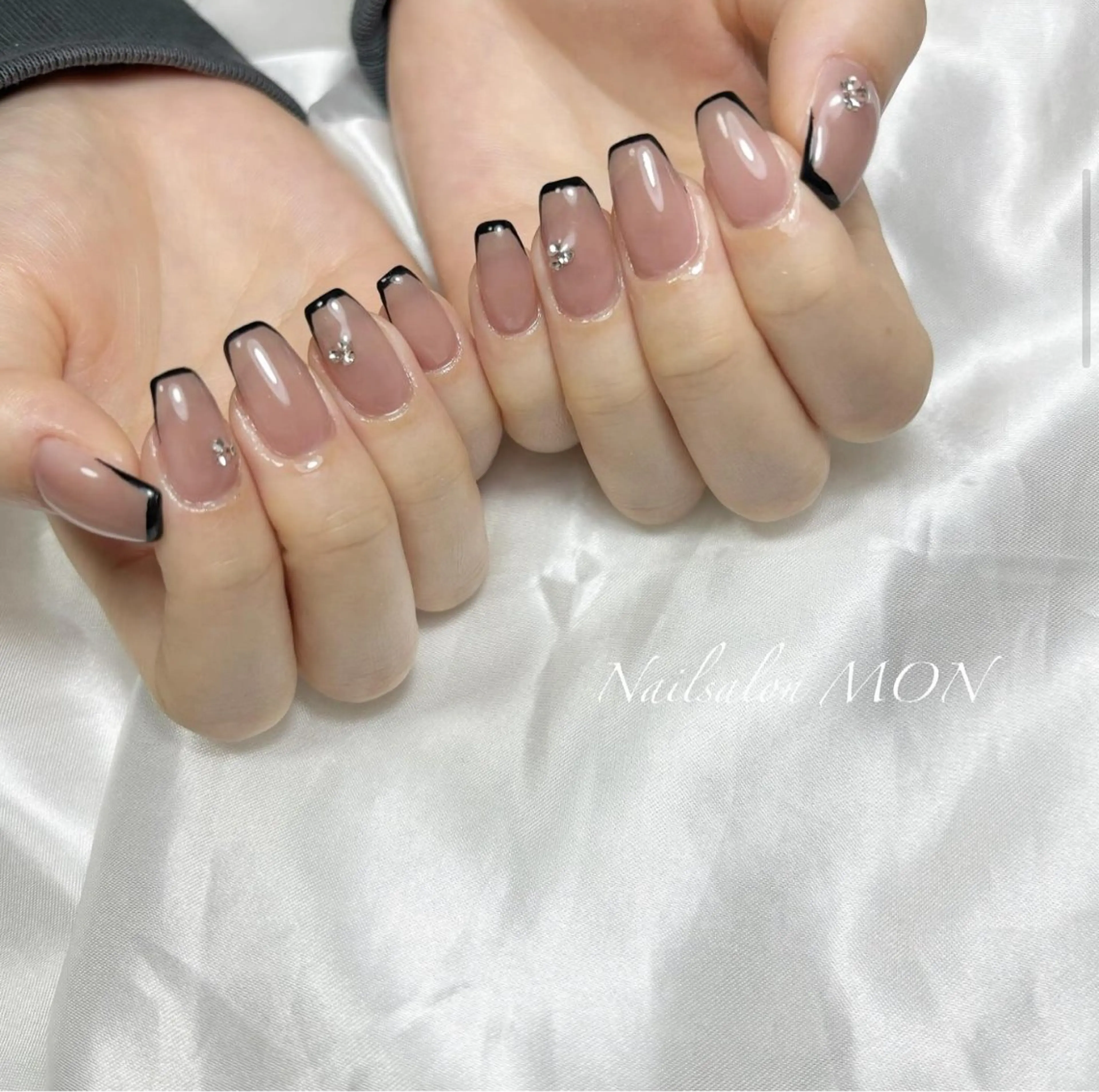 ネイル ハンドネイル Nailsalon MONのネイルデザイン