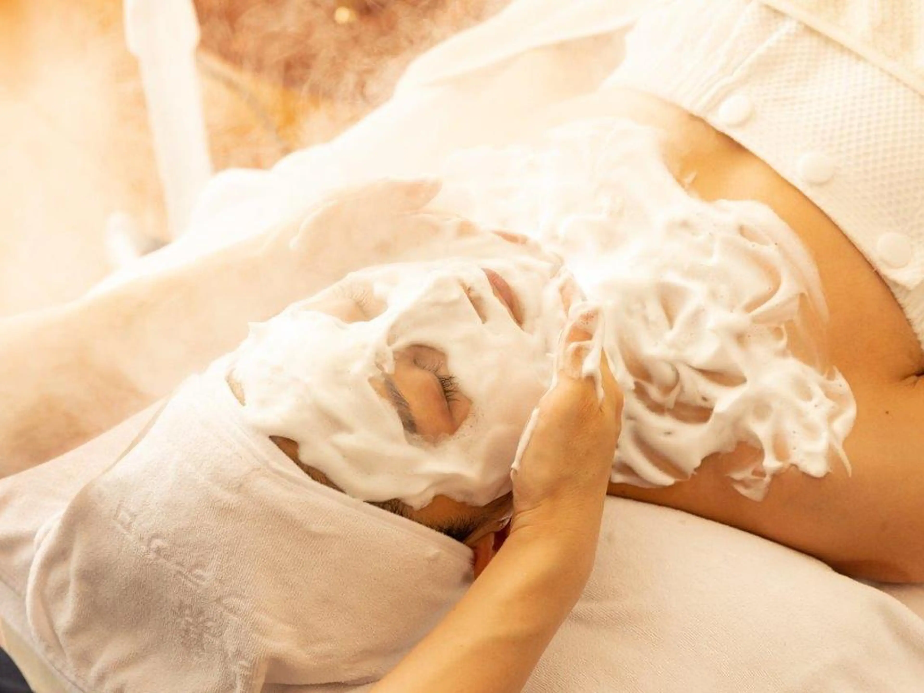 【肌質改善の方】BBL光/毛穴洗浄/小顔ゴルキ/トラネキサム酸/LED光の写真