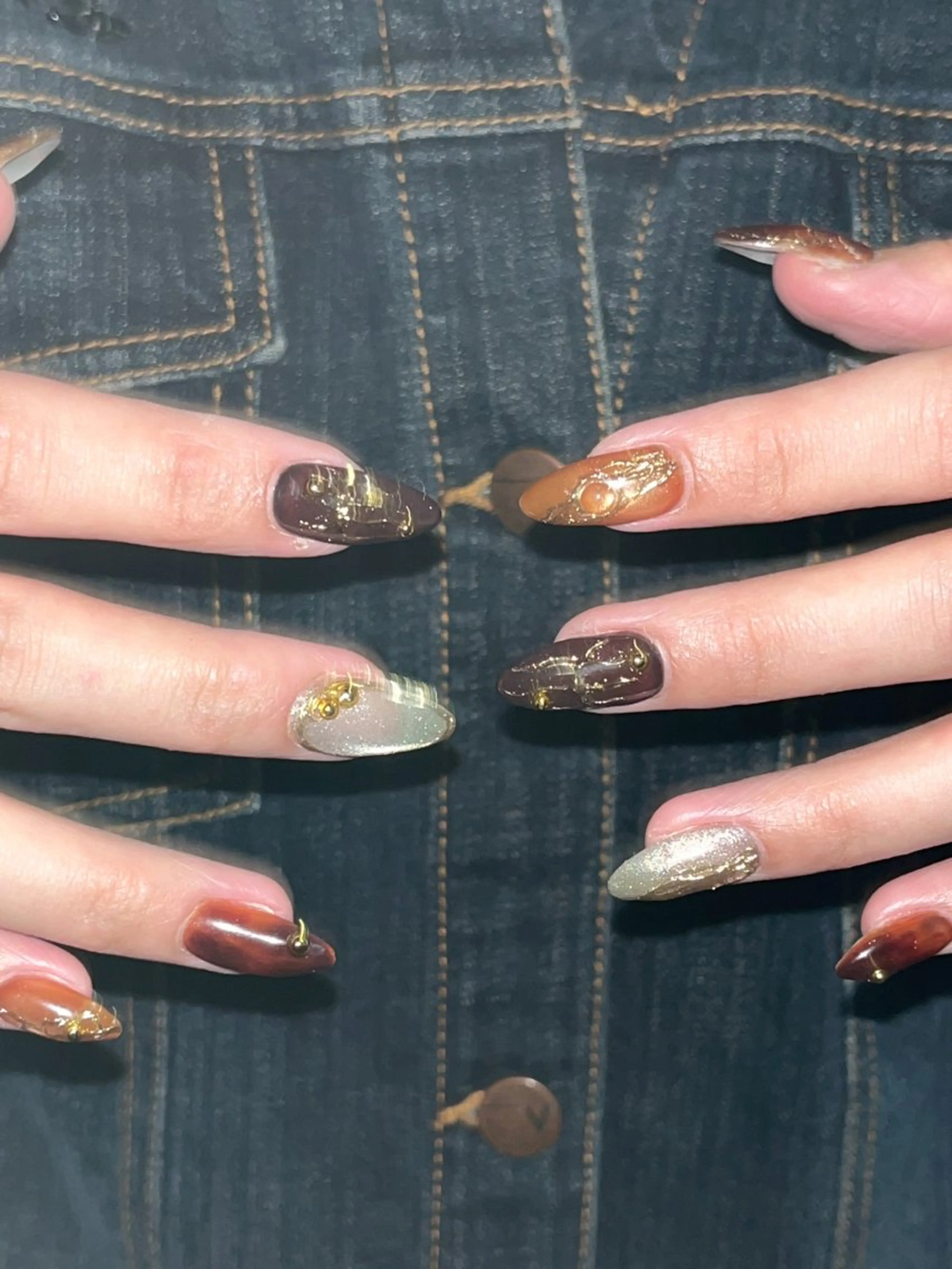 ネイル 文 /個性派ネイルのネイルデザイン