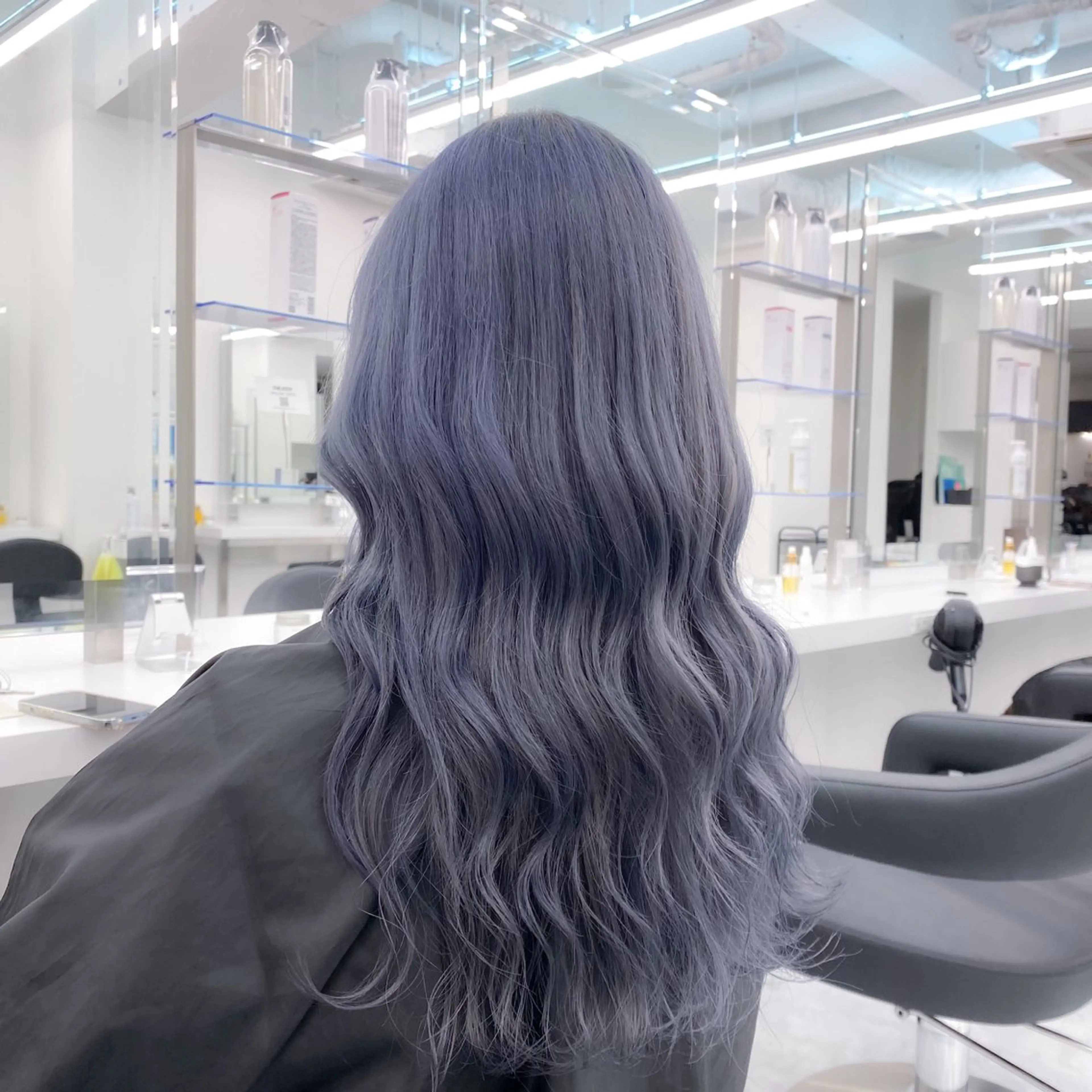 ロング カラー ヘアアレンジ 艶髪ハイトーン🫧 Kurehaのヘアスタイル