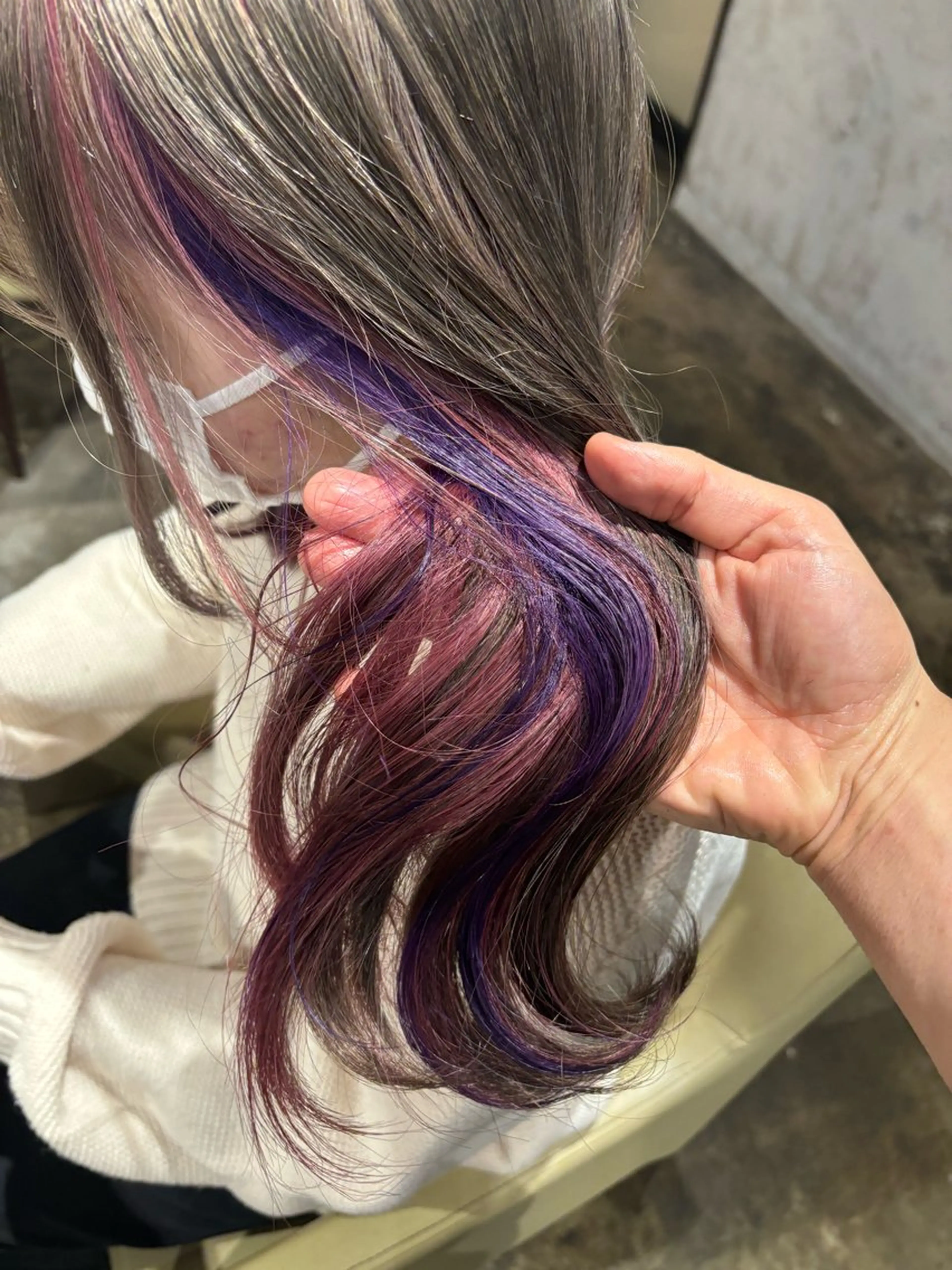 🌸インナーブリーチ＆全体カラー＆トリートメント＆調整カット🌸の写真
