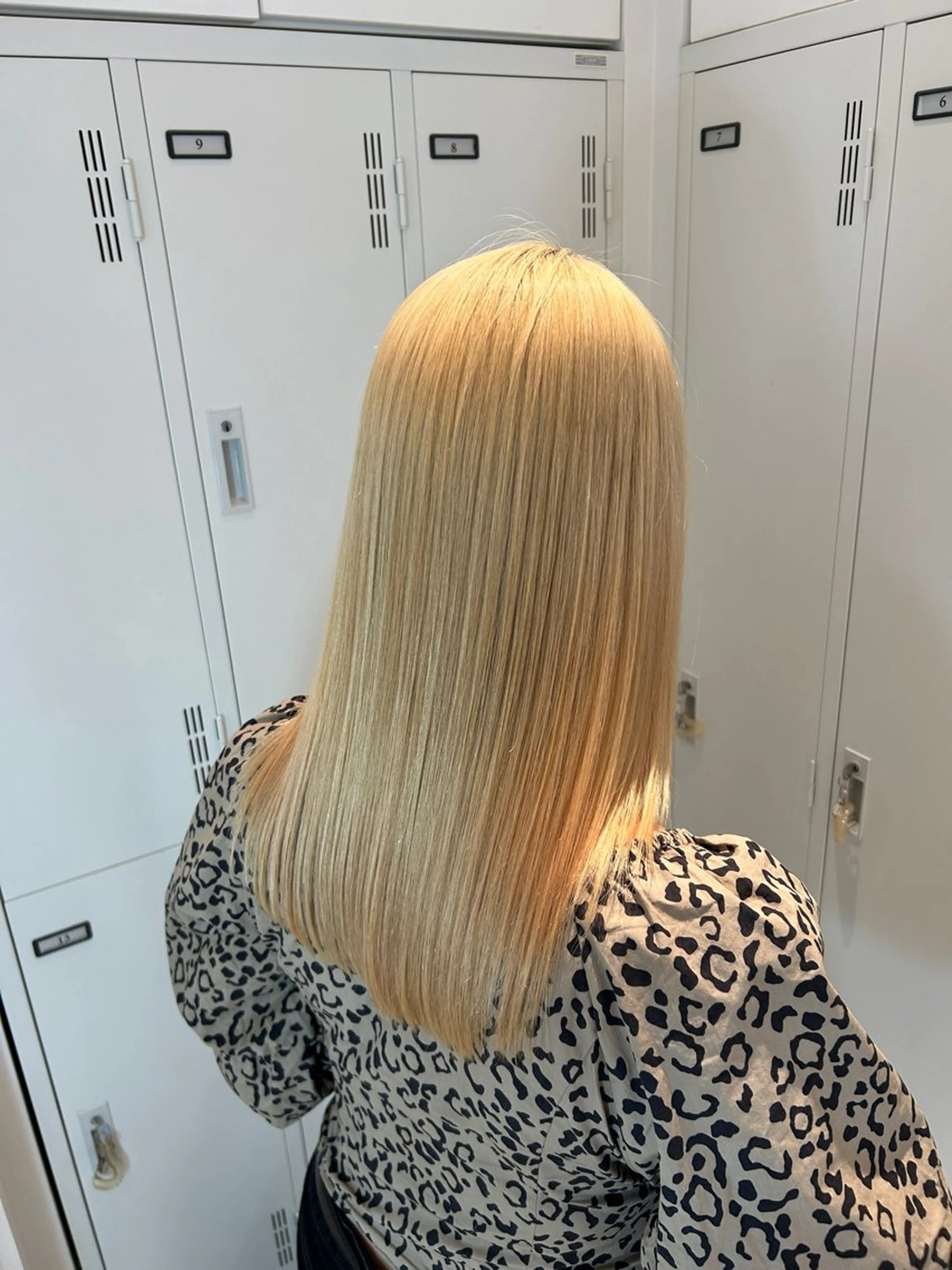 ミディアム 🫧艶髪カラー Hanan🎀のヘアスタイル