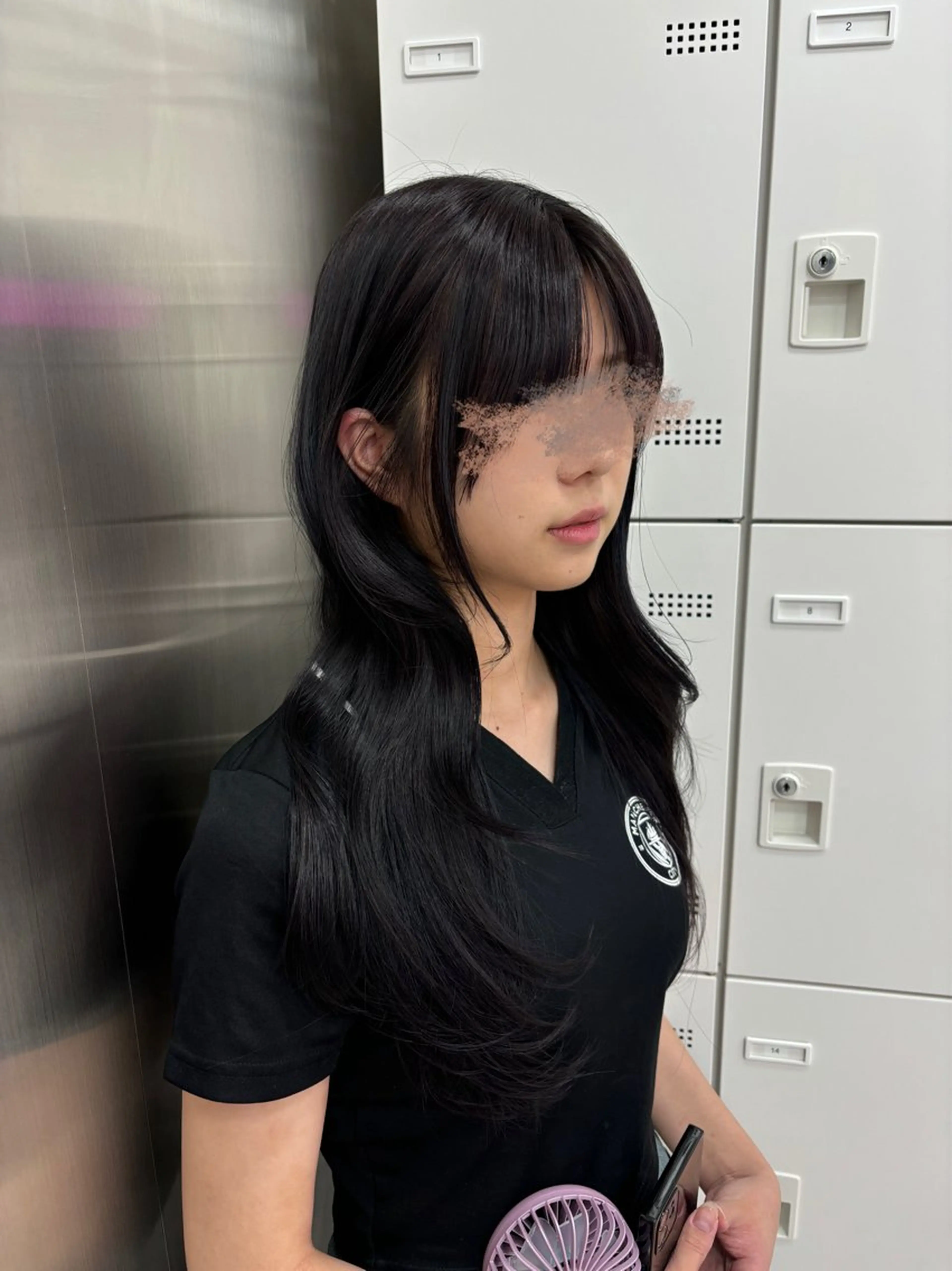 ロング カラー カット ヘアカラー トリートメント ヘッドスパ ヘアセット 韓国レイヤー ハッシュカットのヘアスタイル