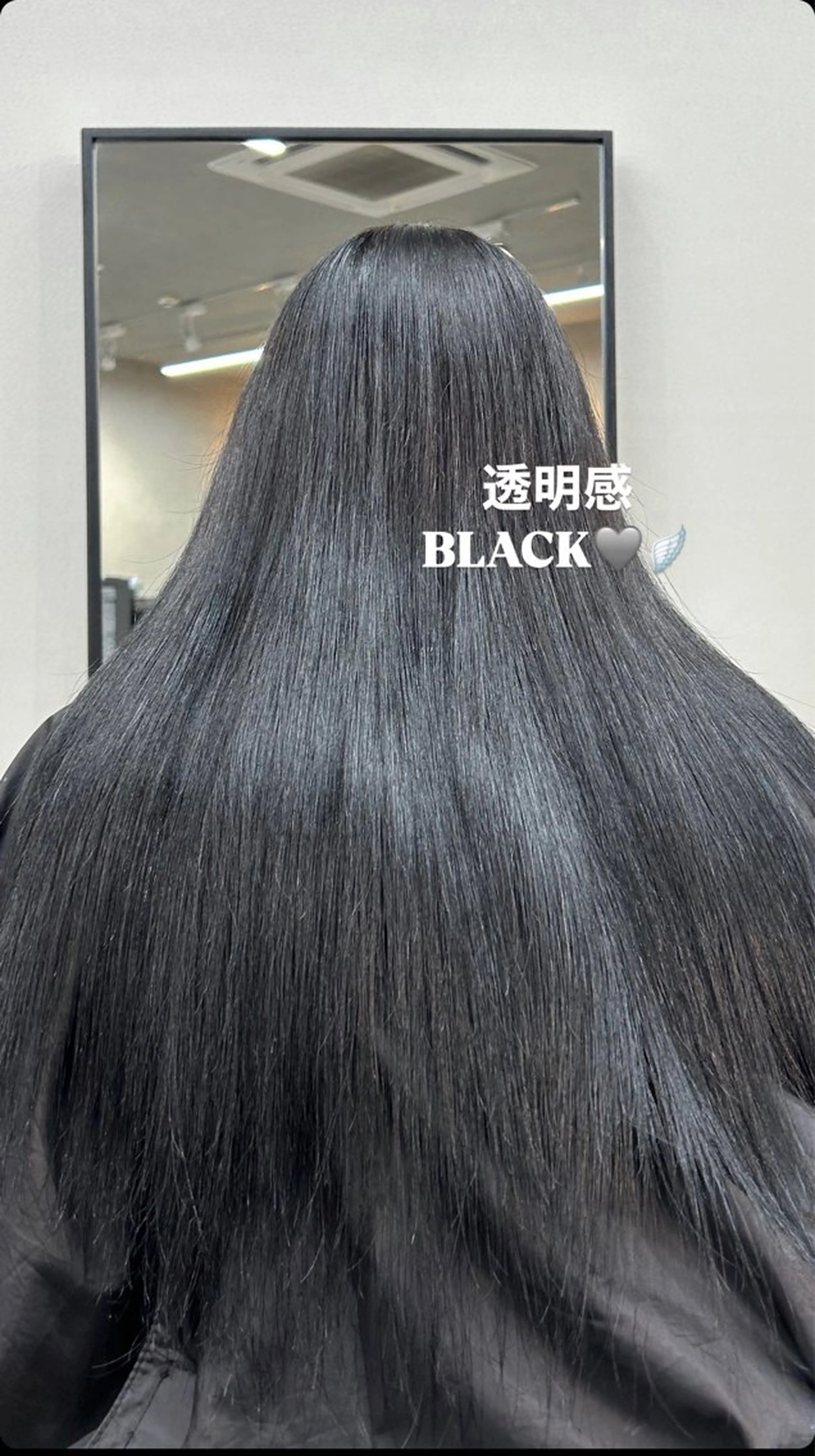 ロング カラー 透明感カラー 髪質改善 ヘアカラー トリートメント moe🎀 透明感カラーのヘアスタイル