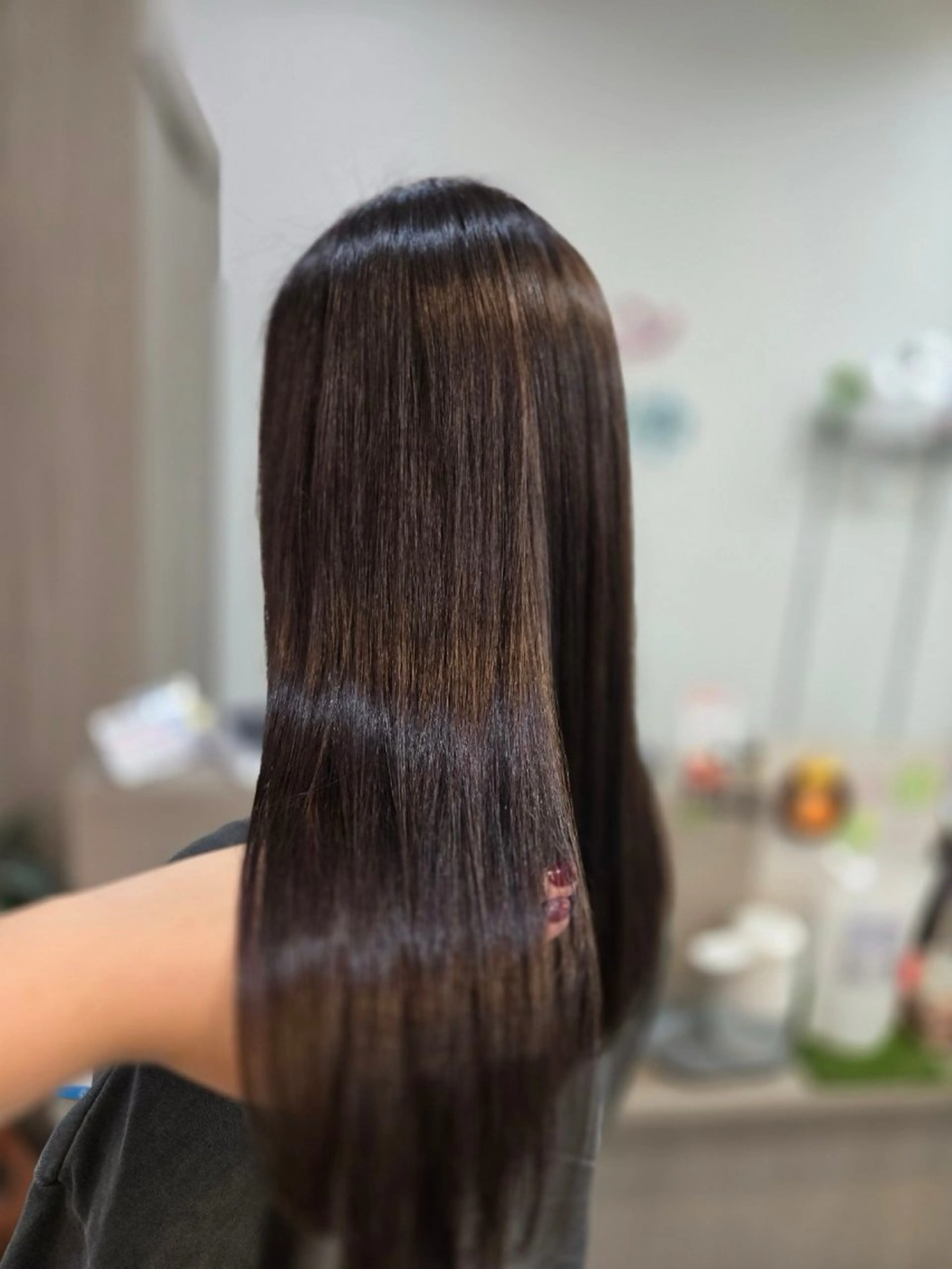 ロング カラー 生尾 虹水のヘアスタイル