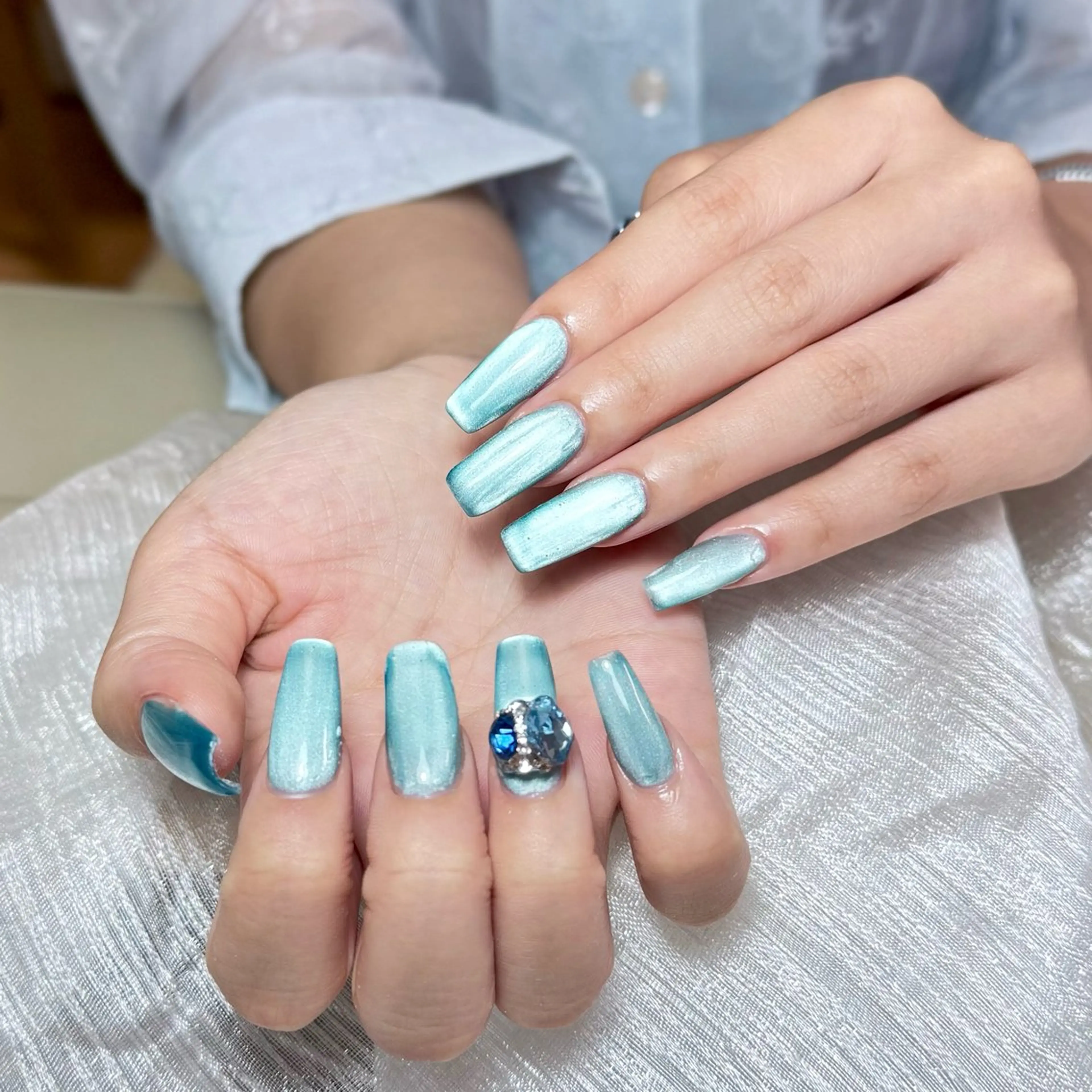 ネイル ハンドネイル エクラNailサロン ミオのネイルデザイン