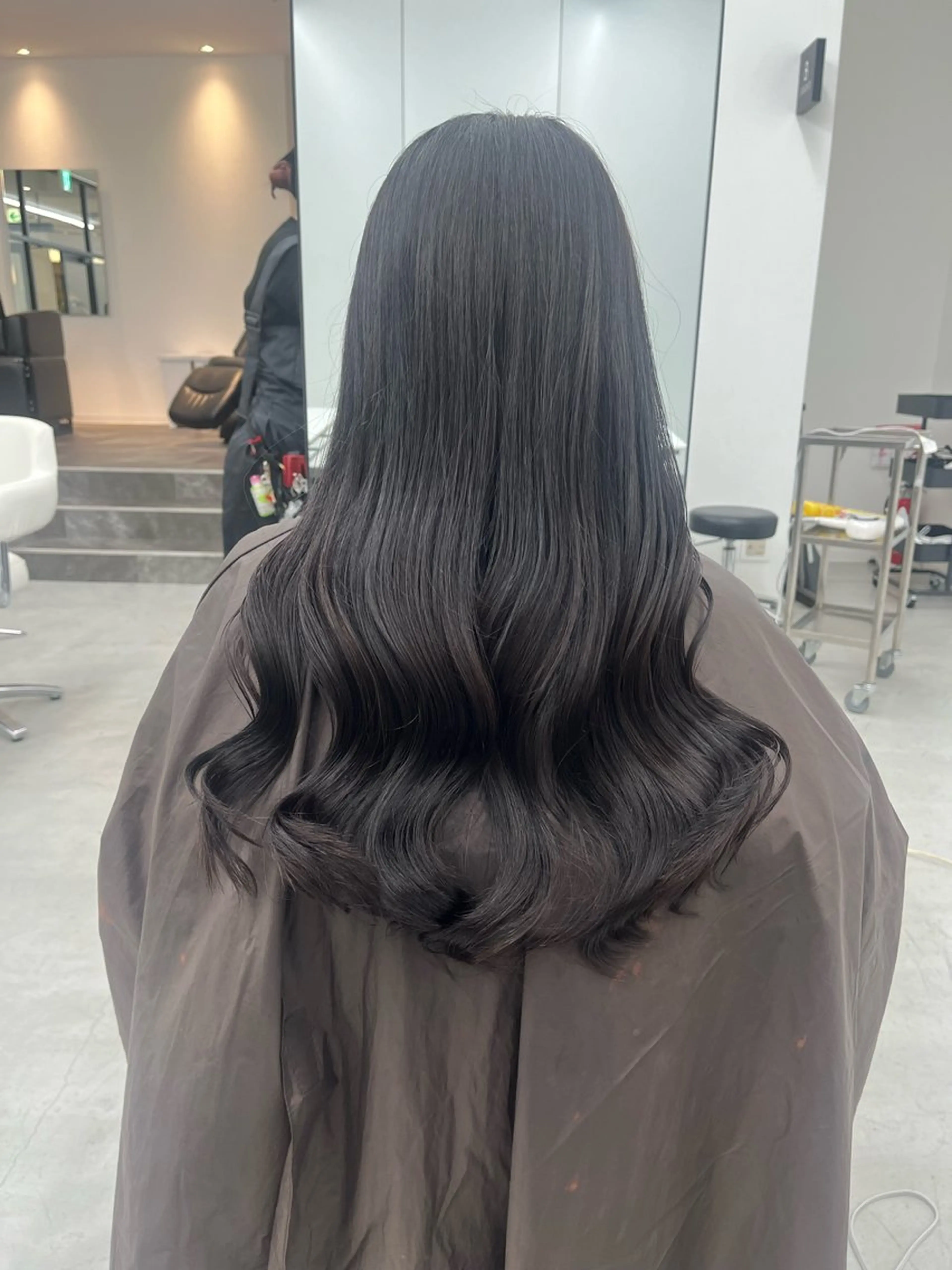 セミロング little lulu 梅田所属・高橋 さやかのヘアスタイル