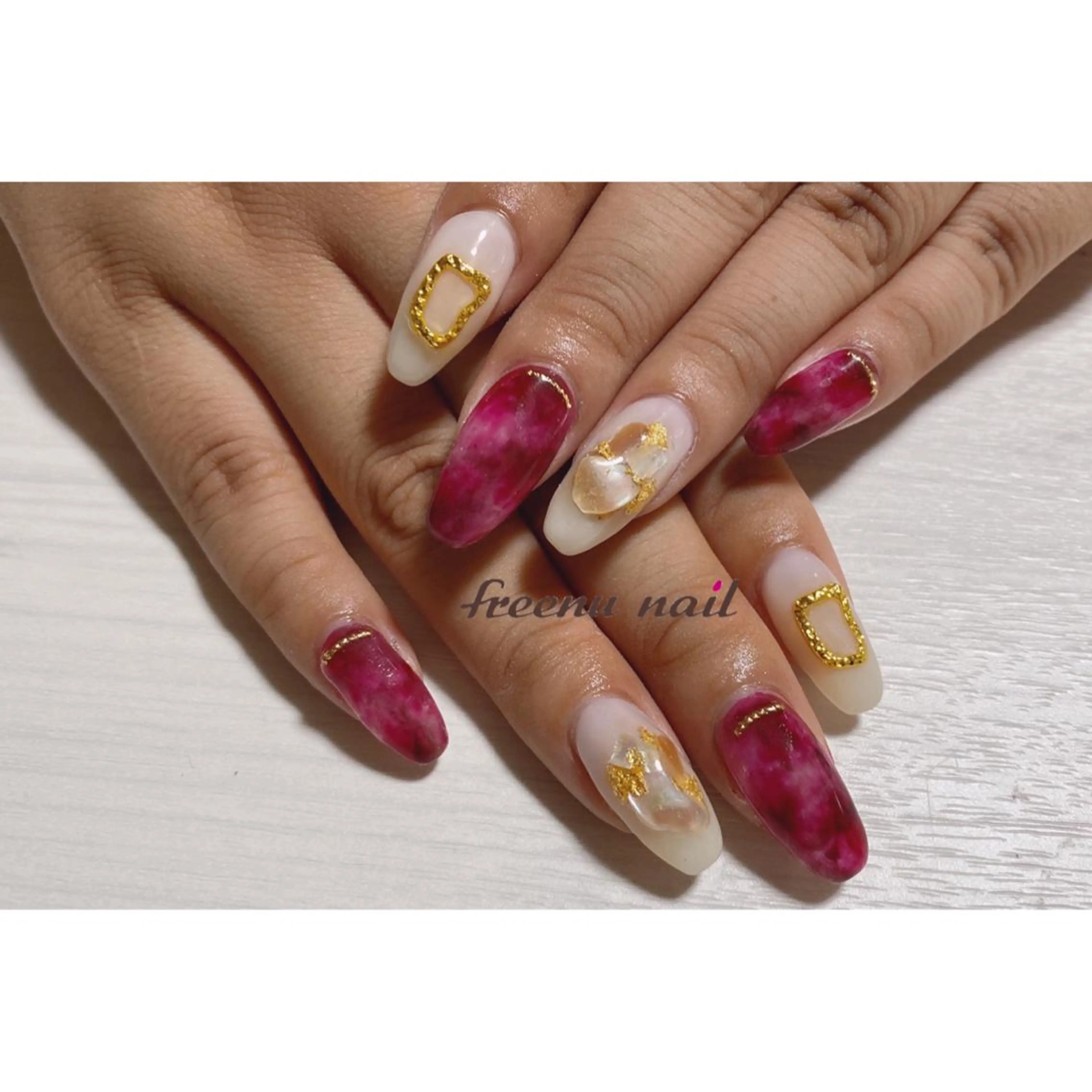 ネイル ロングネイル freenu nail【24H】のネイルデザイン