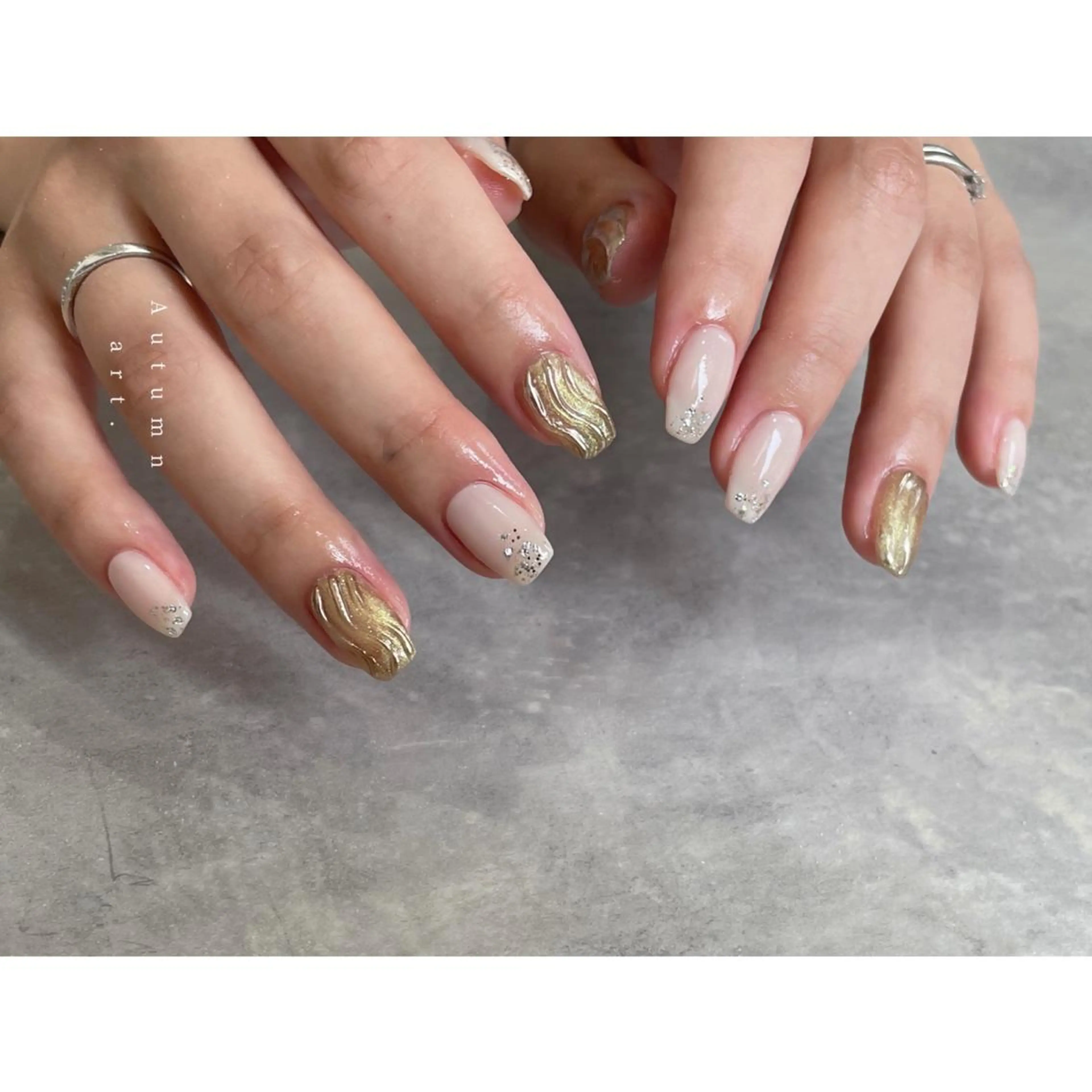ネイル アートネイル グリーン ミラーネイル ニュアンスネイル オフィスネイル lacier nailのネイルデザイン