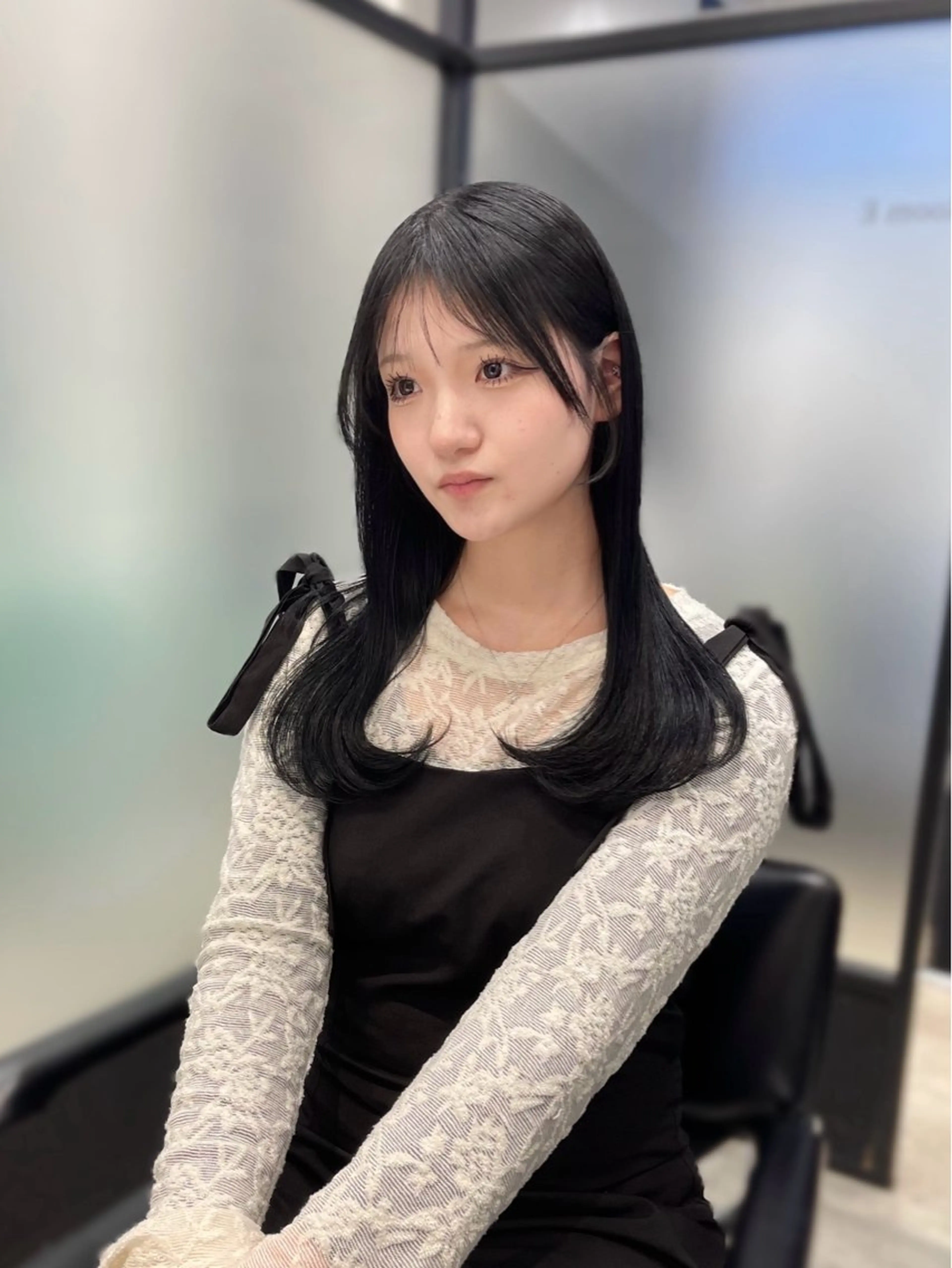 ロング 韓国風ヘア レイヤーカット カット ヘアカラー 縮毛矯正 トリートメント ヘッドスパ ヘアセット 韓国レイヤーカット 髪質改善▫️水野有真のヘアスタイル