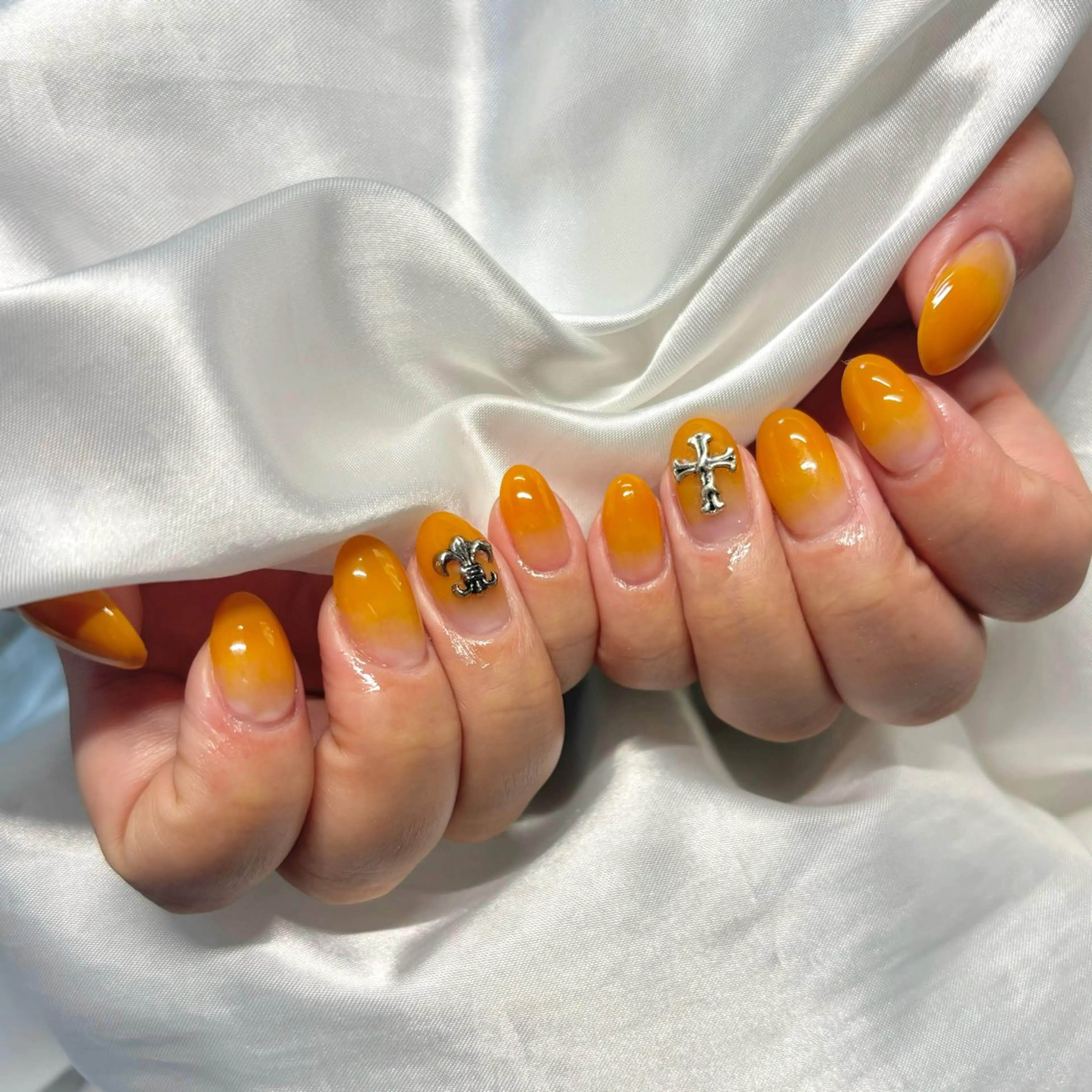 ネイル グラデーション 京橋/ Lance nail Minaのネイルデザイン