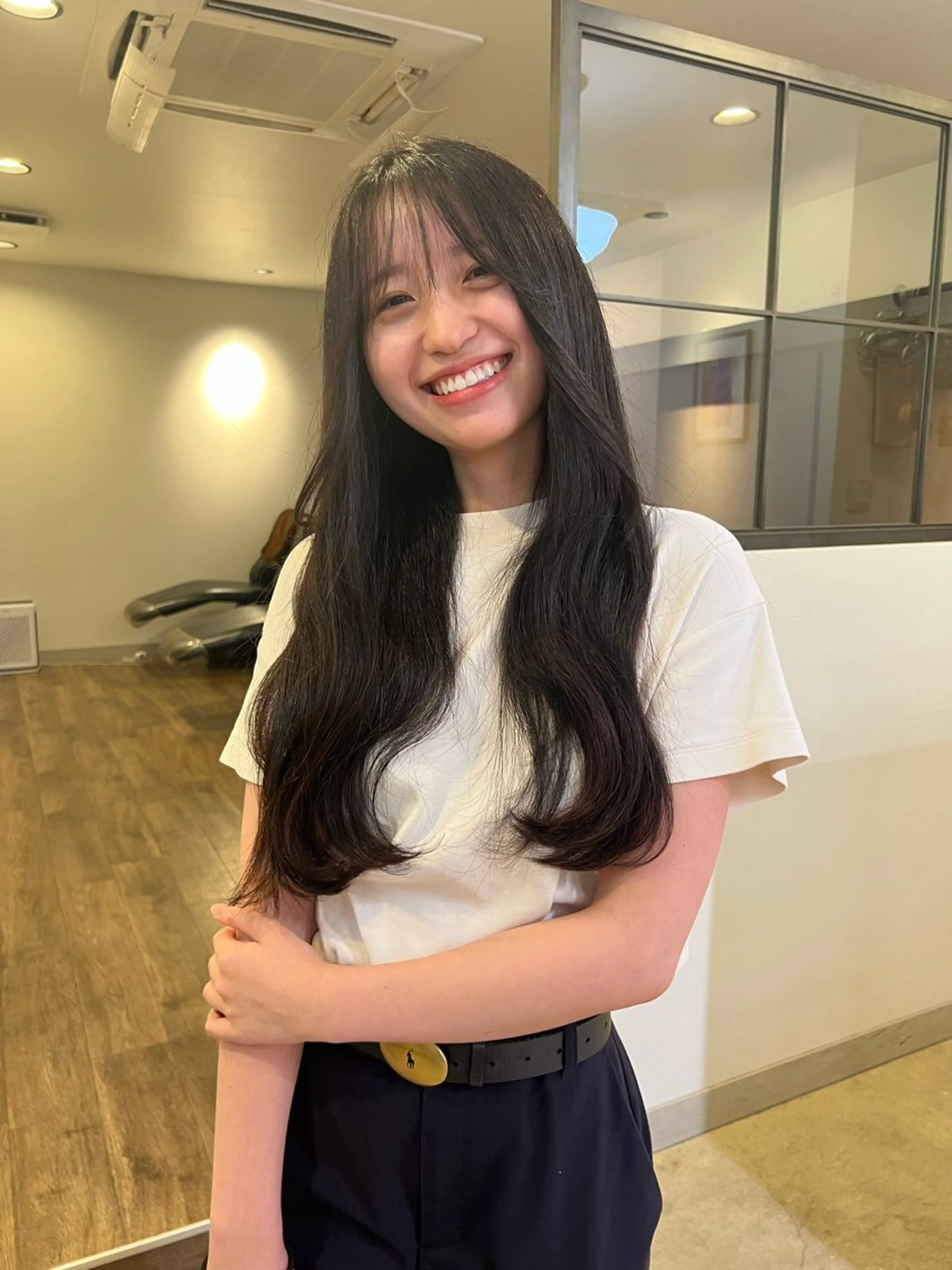 ロング 松村 愛輝のヘアスタイル